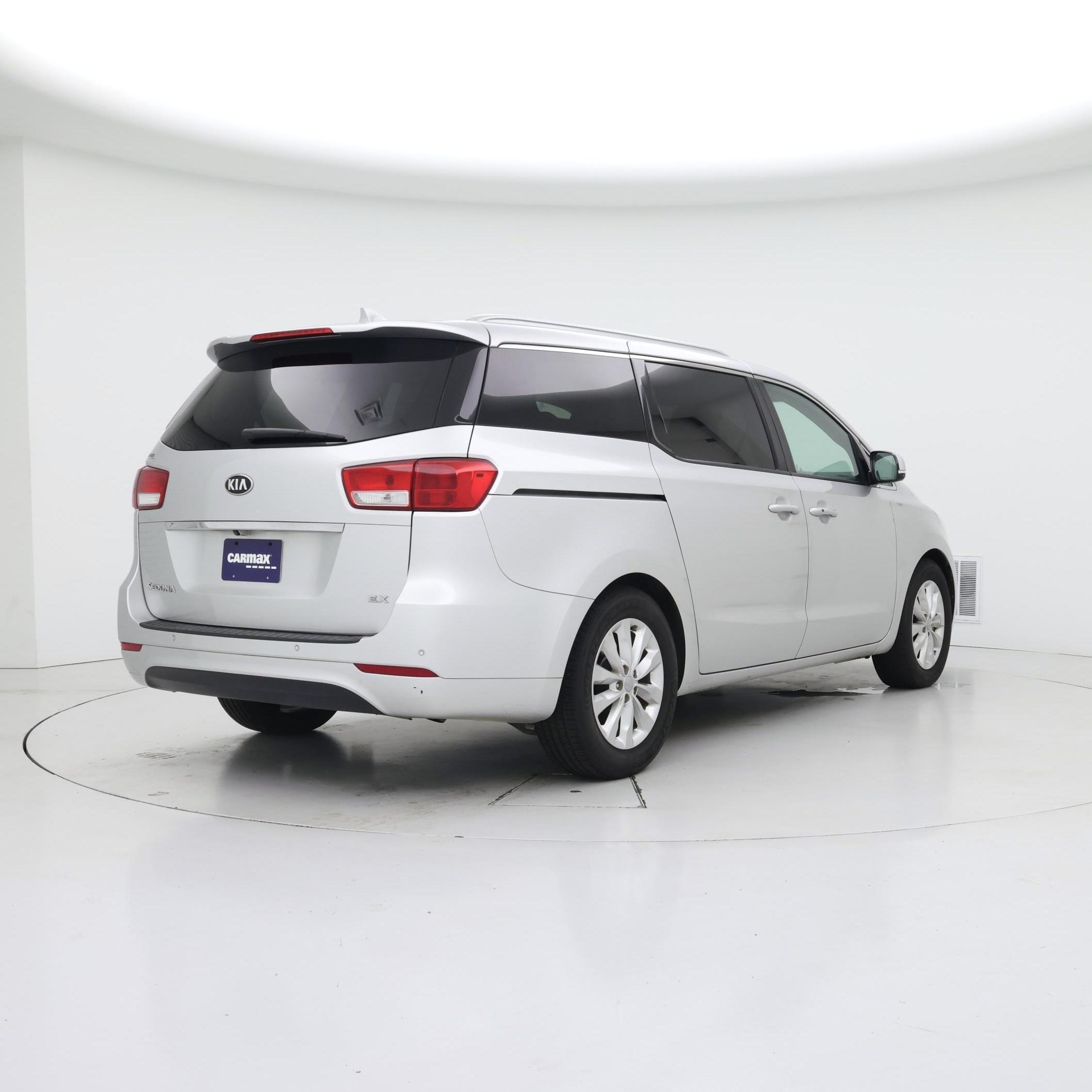 Thumbnail: 2016 Kia Sedona - 8