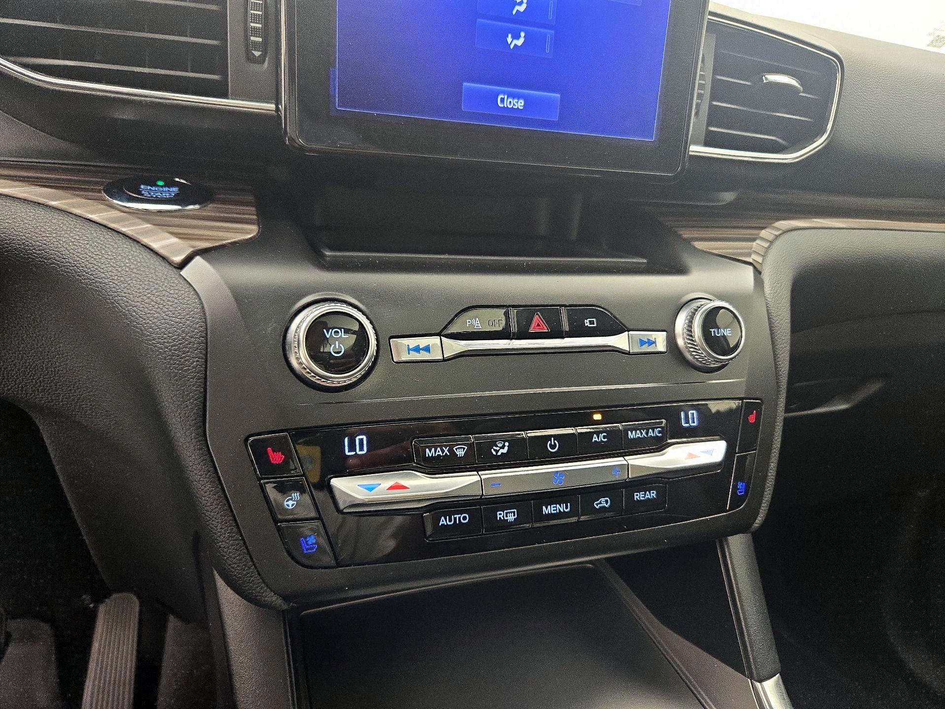 Thumbnail: 2020 Ford Explorer - 17