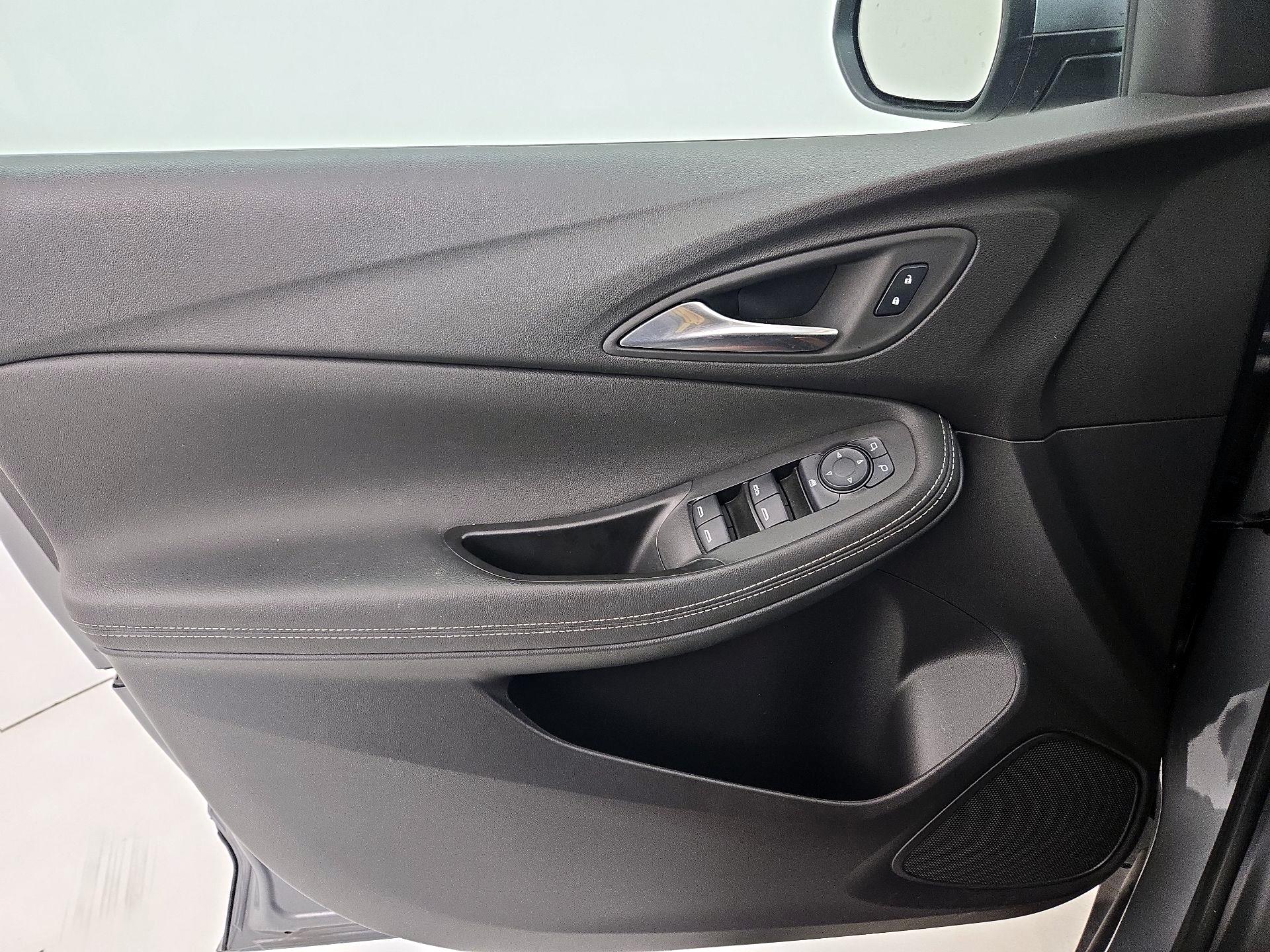 Thumbnail: 2024 Buick Encore GX - 12