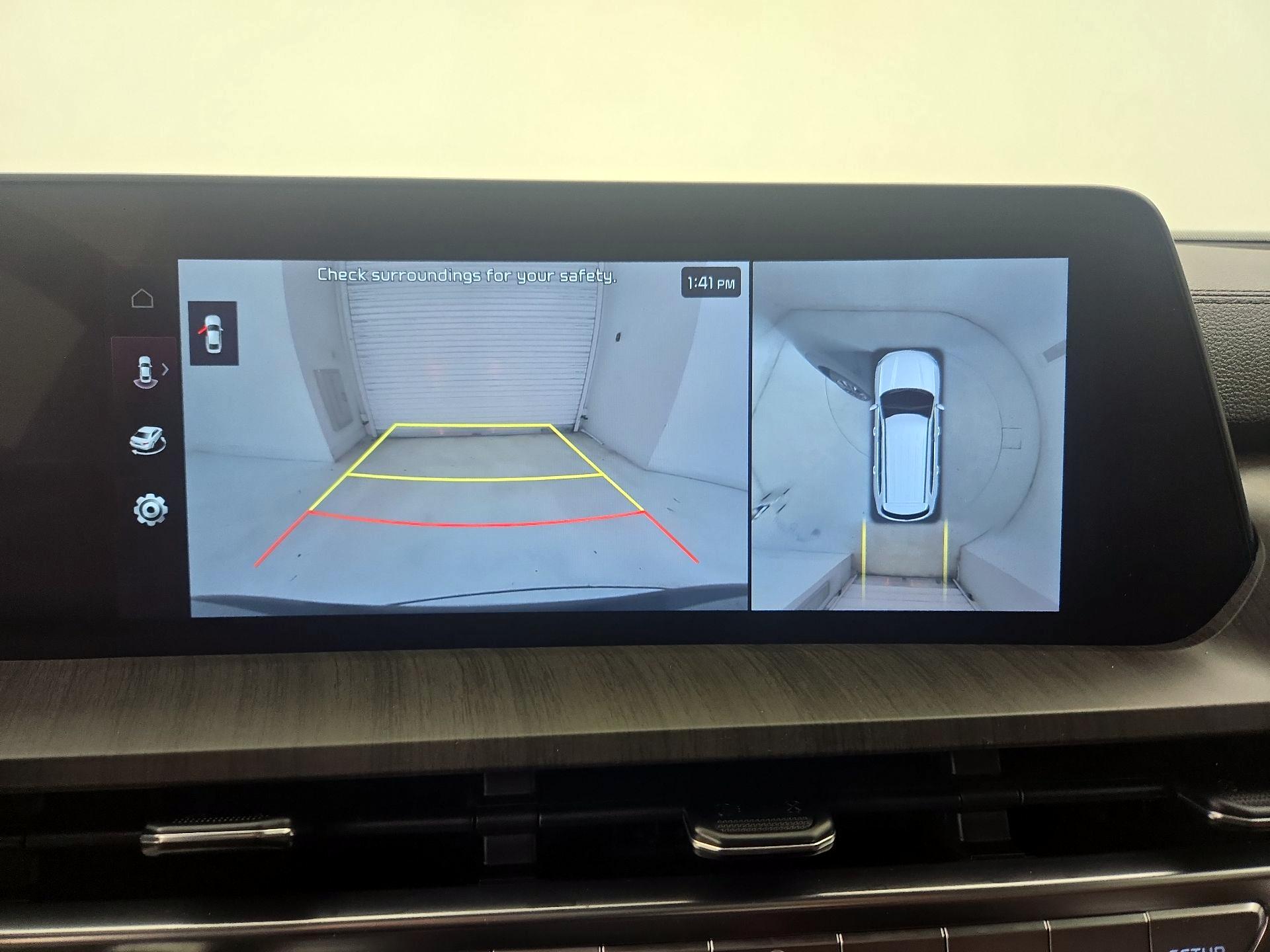 Thumbnail: 2023 Kia Telluride - 15