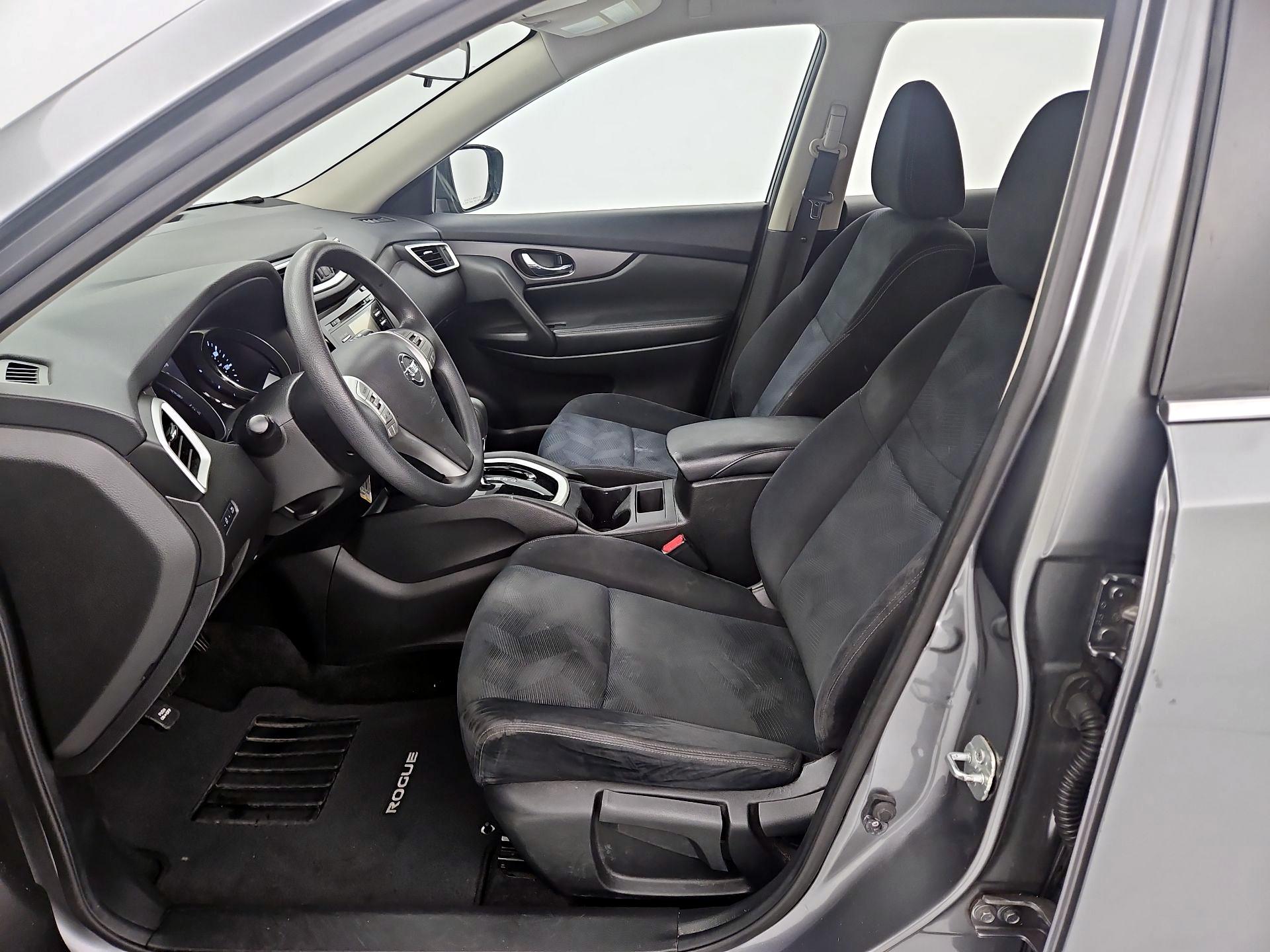 Thumbnail: 2016 Nissan Rogue - 11
