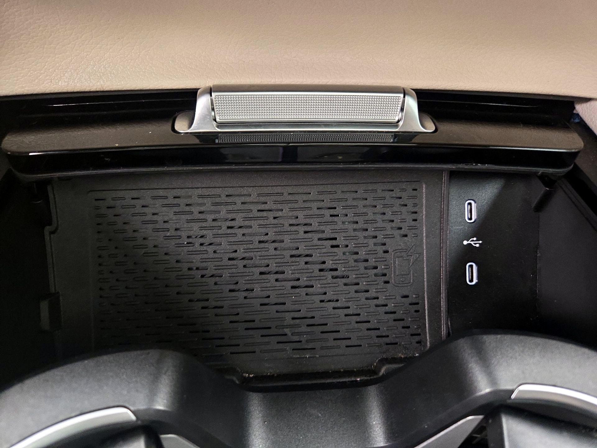 Thumbnail: 2025 Mercedes-Benz GLE - 19