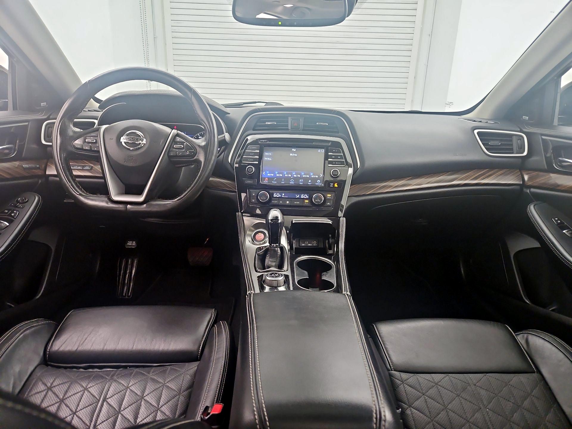 Thumbnail: 2017 Nissan Maxima - 9