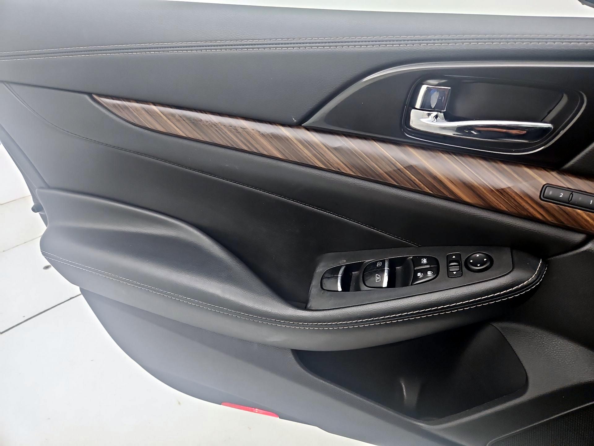 Thumbnail: 2017 Nissan Maxima - 12