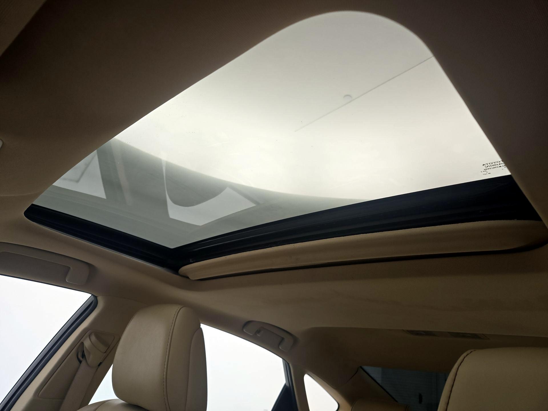 Thumbnail: 2015 Toyota Avalon - 19