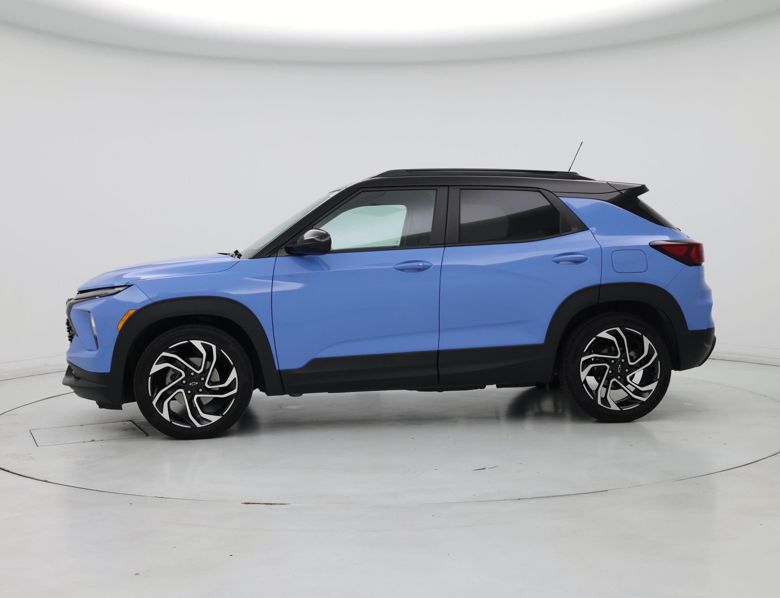 Thumbnail: 2024 Chevrolet TrailBlazer - 3