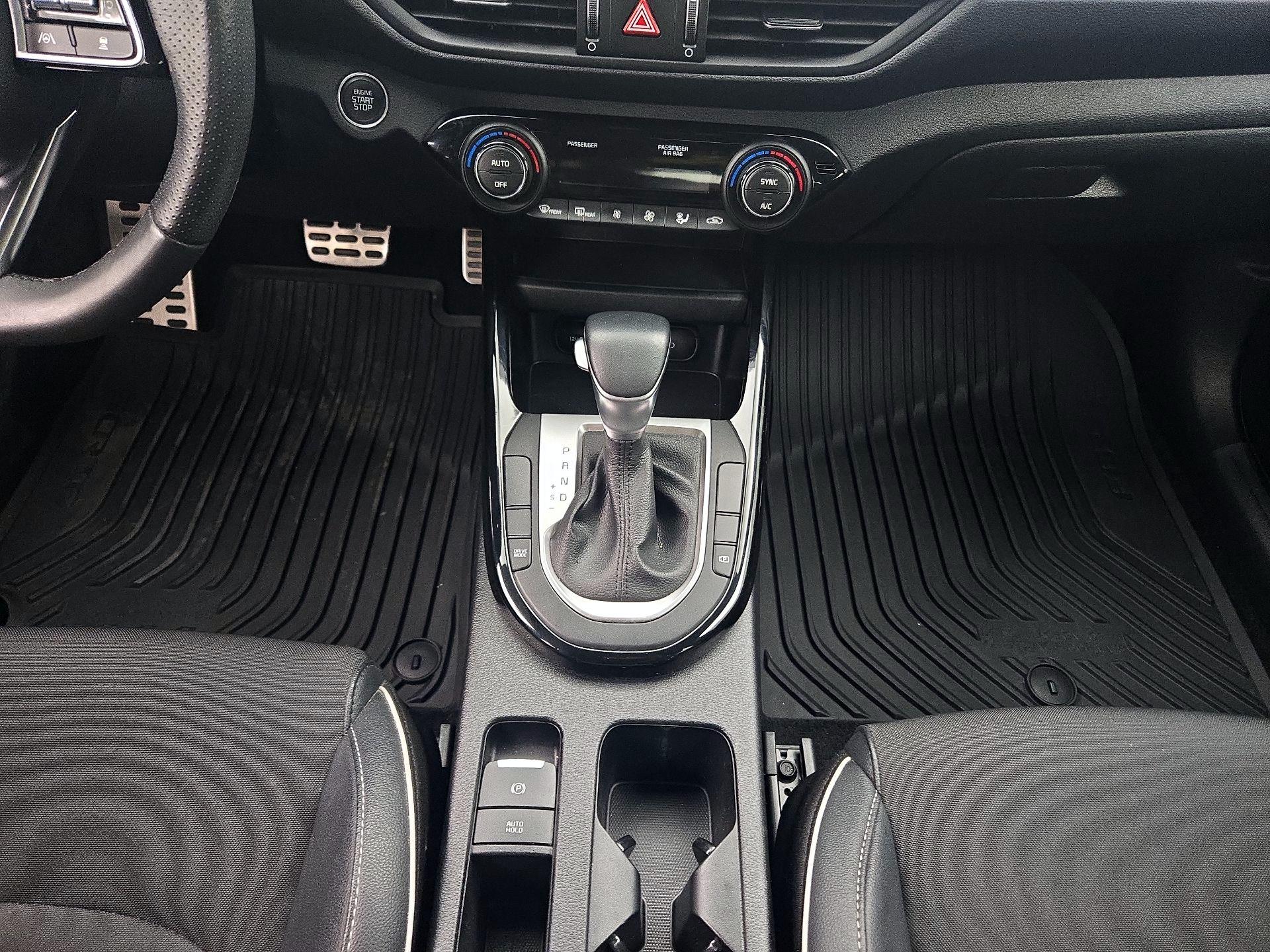 Thumbnail: 2024 Kia Forte - 18