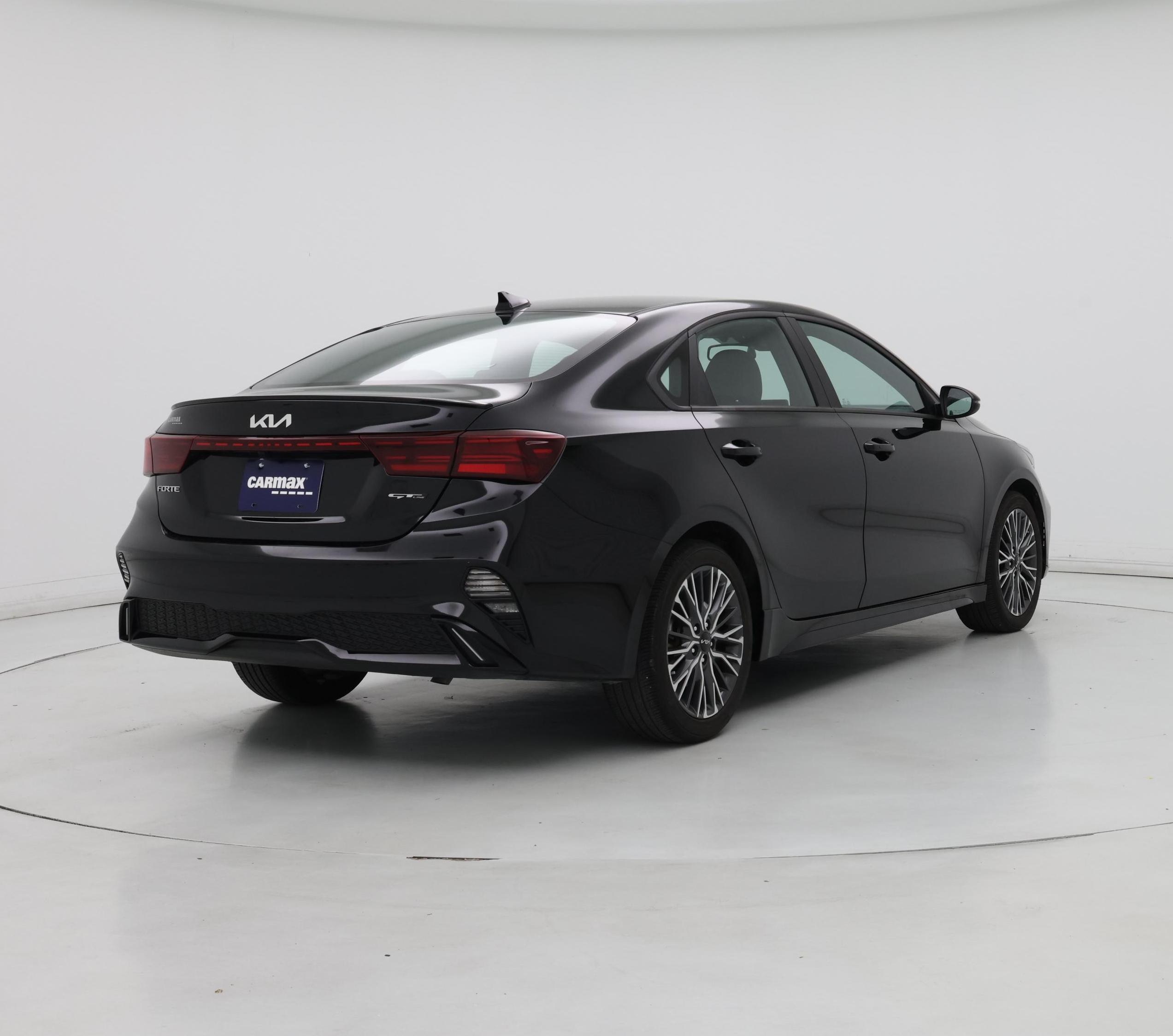 Thumbnail: 2024 Kia Forte - 8