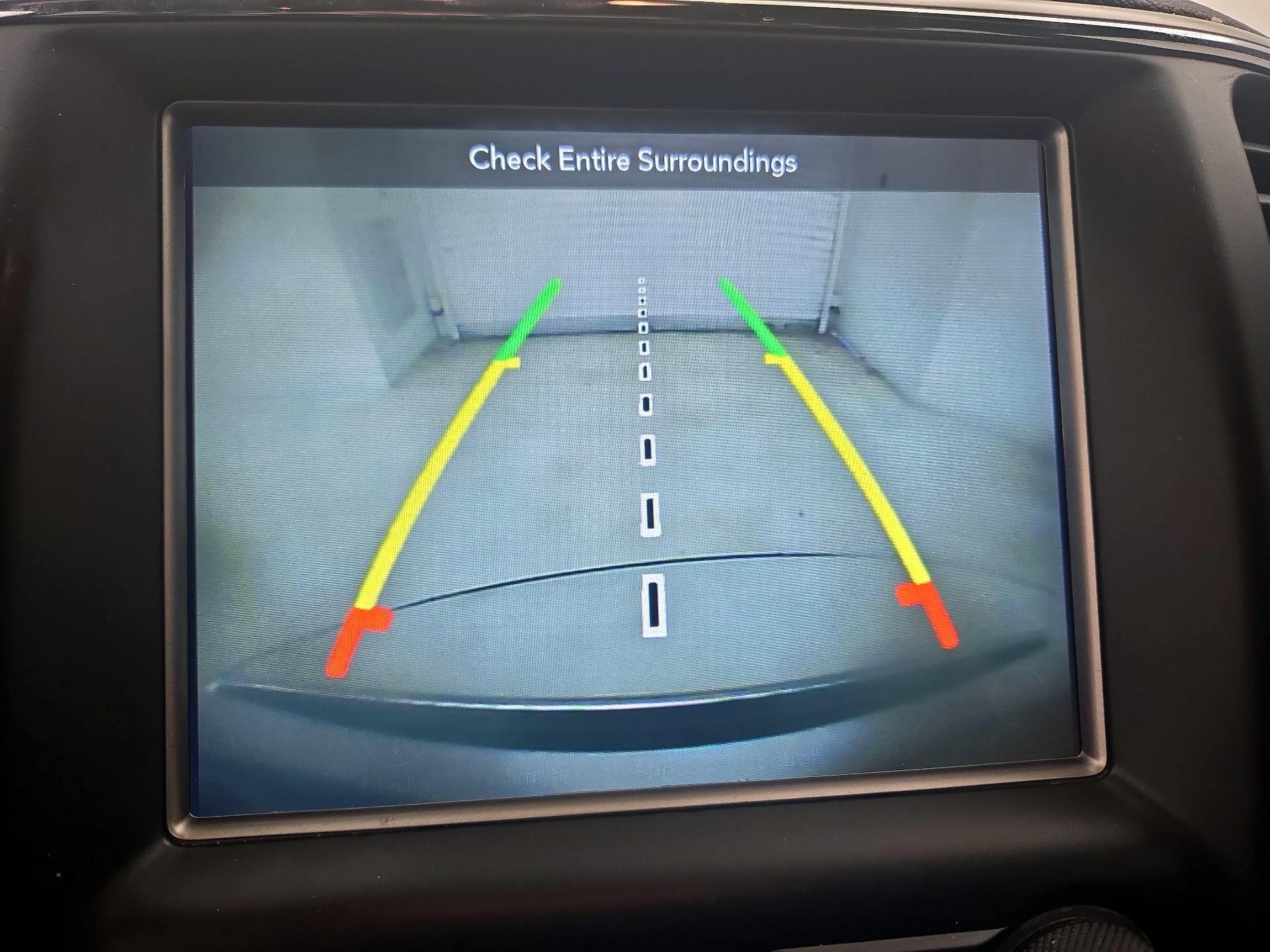 Thumbnail: 2018 Jeep Grand Cherokee - 15