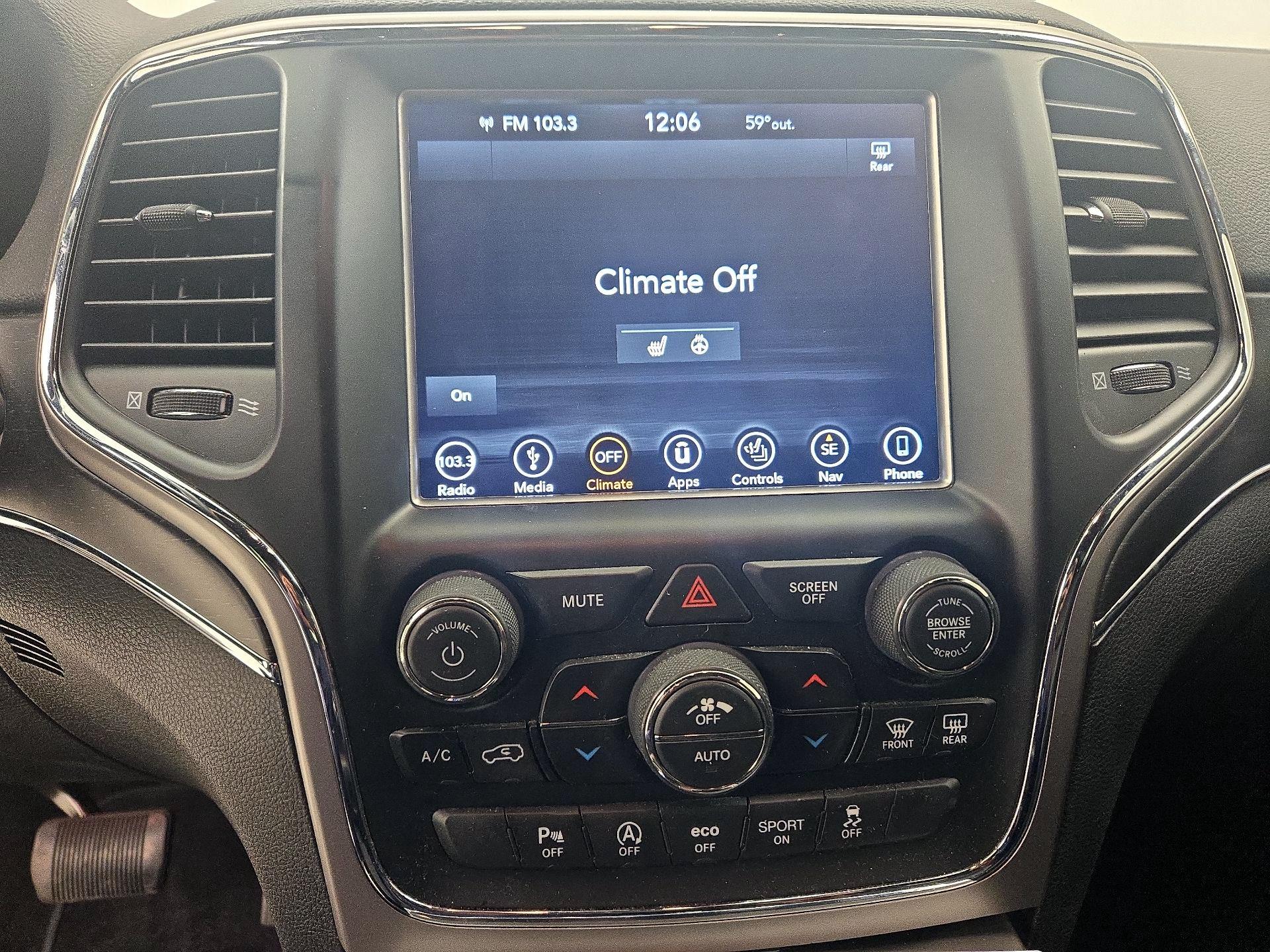 Thumbnail: 2018 Jeep Grand Cherokee - 17