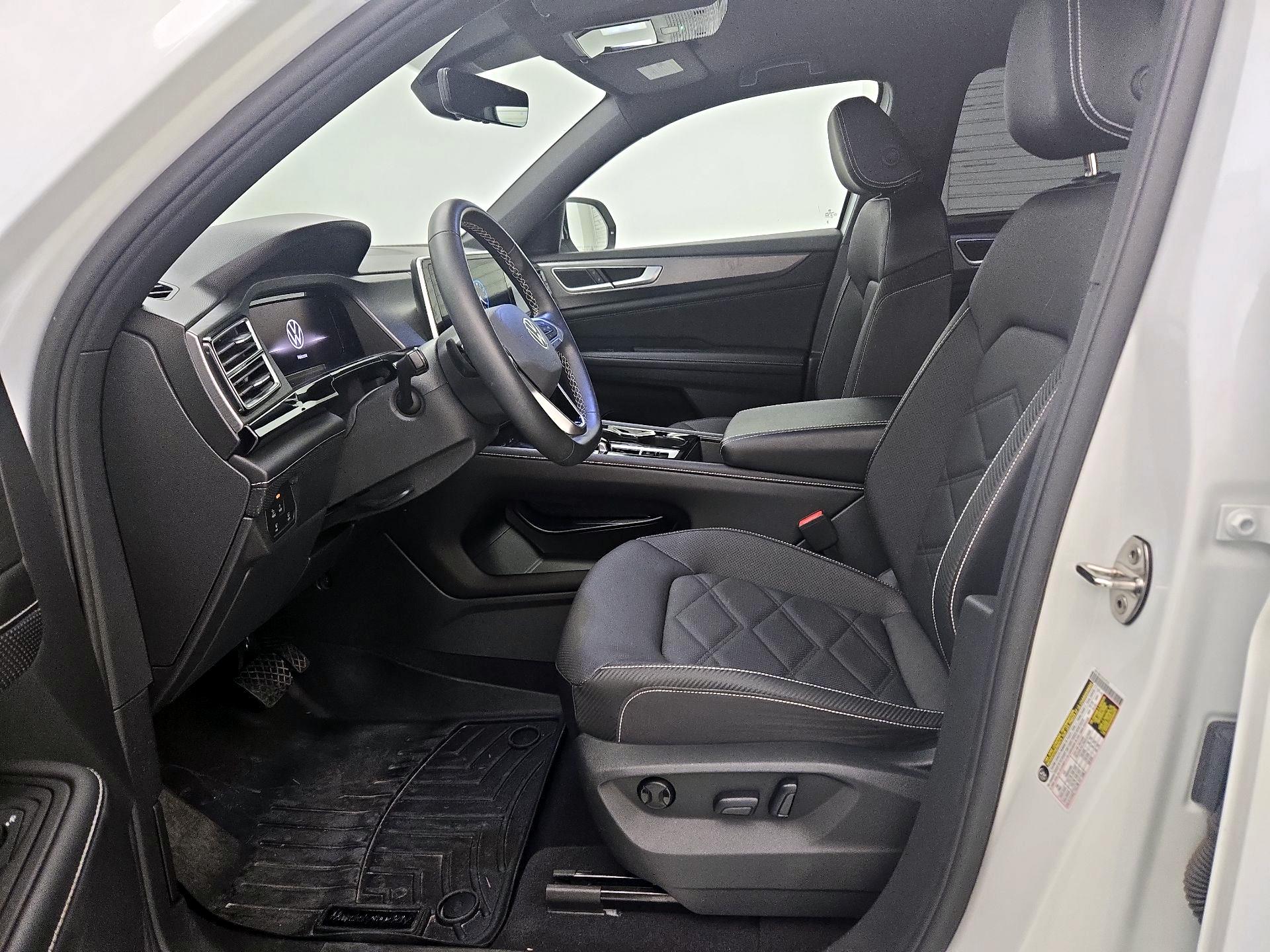 Thumbnail: 2024 Volkswagen Atlas - 11