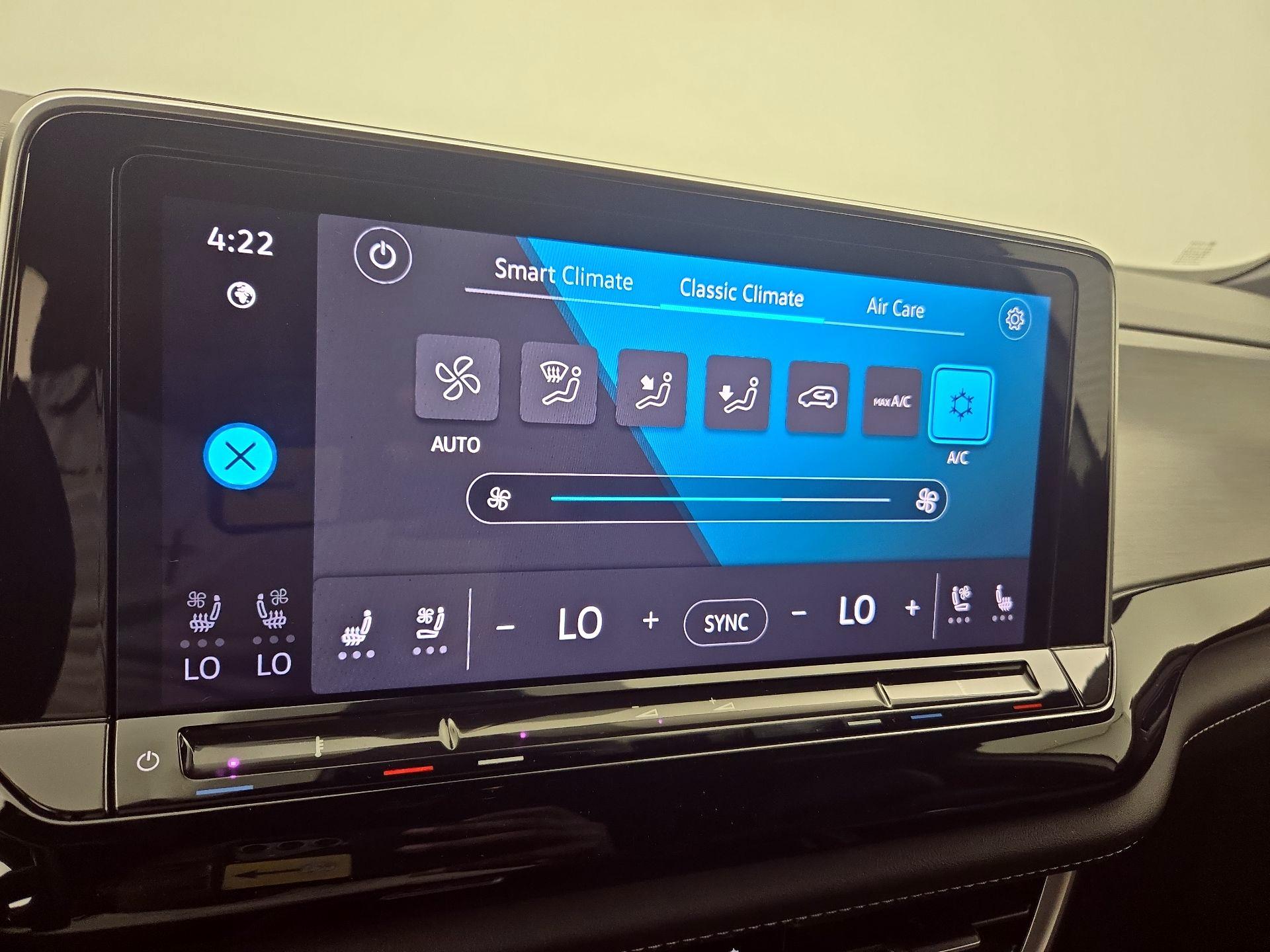 Thumbnail: 2024 Volkswagen Atlas - 16