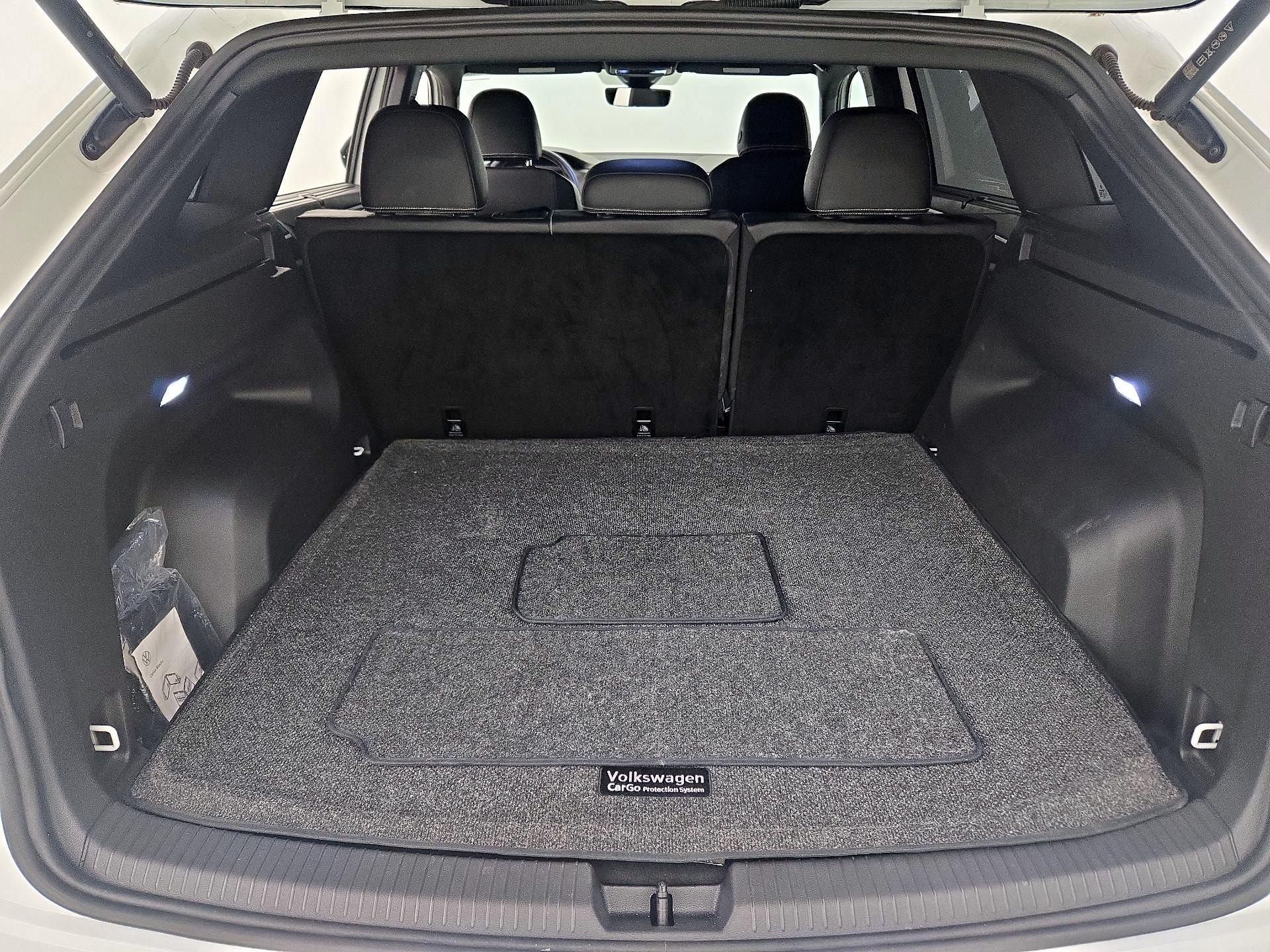 Thumbnail: 2024 Volkswagen Atlas - 20