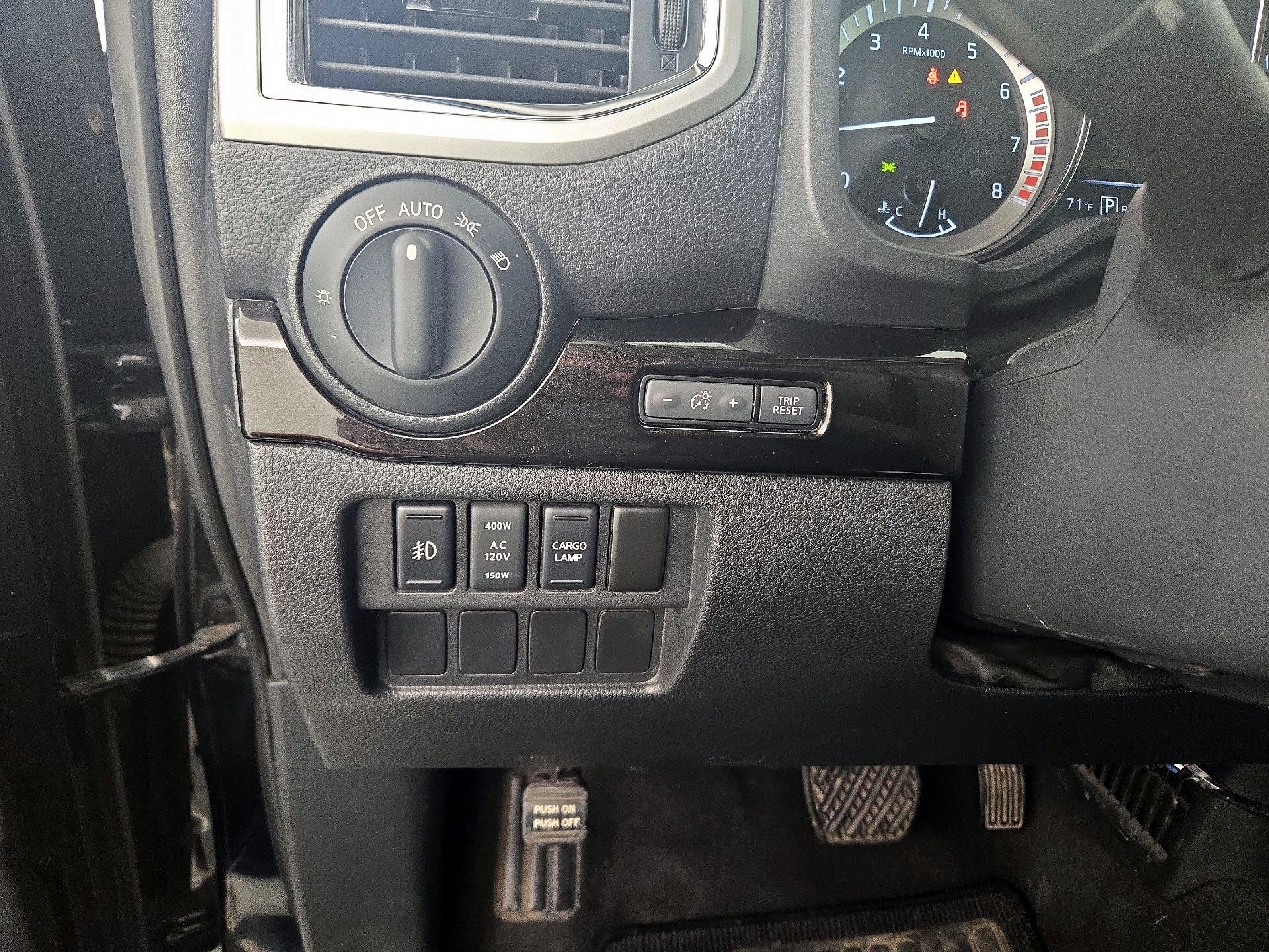 Thumbnail: 2018 Nissan Titan - 13