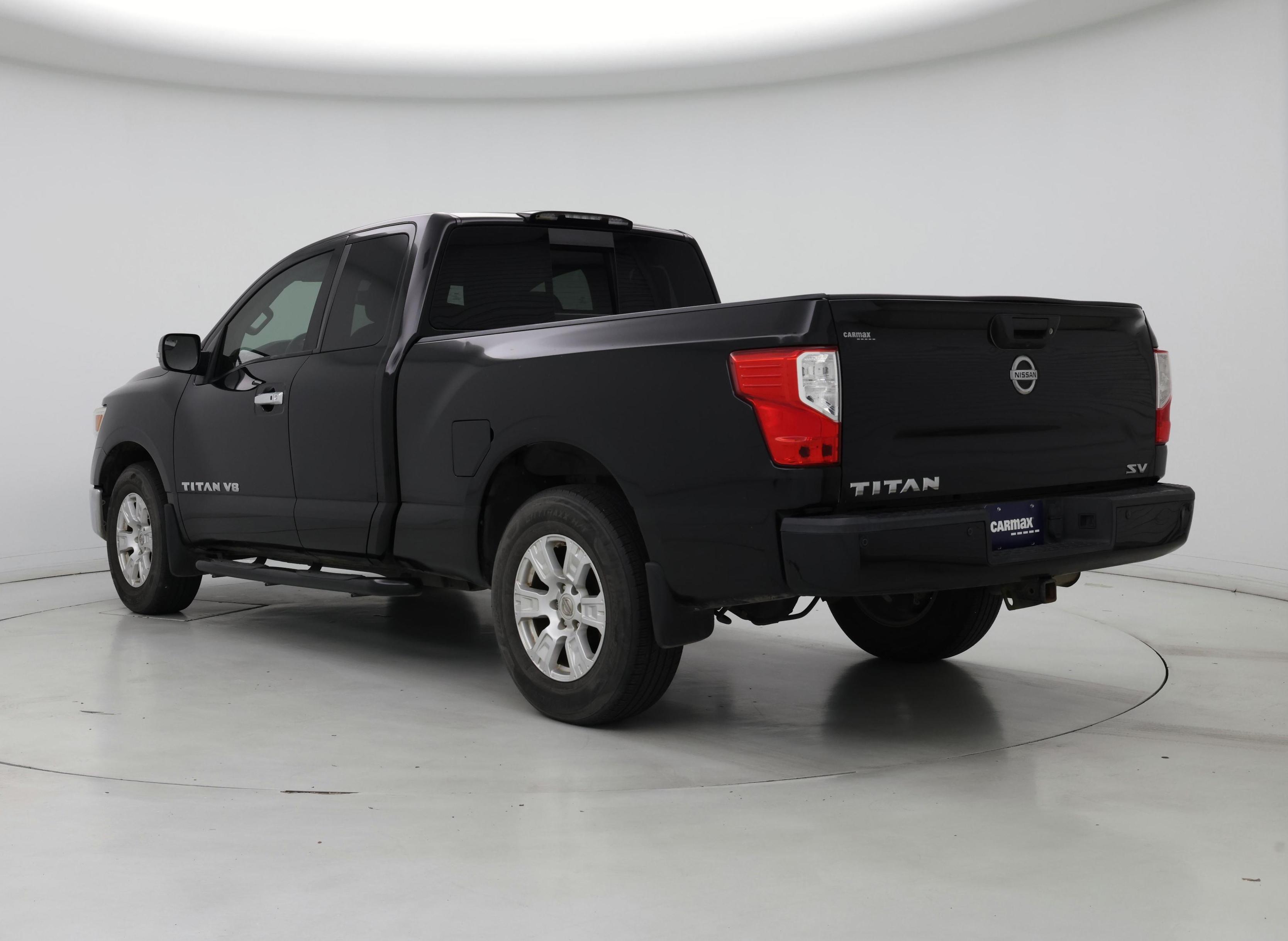 Thumbnail: 2018 Nissan Titan - 2