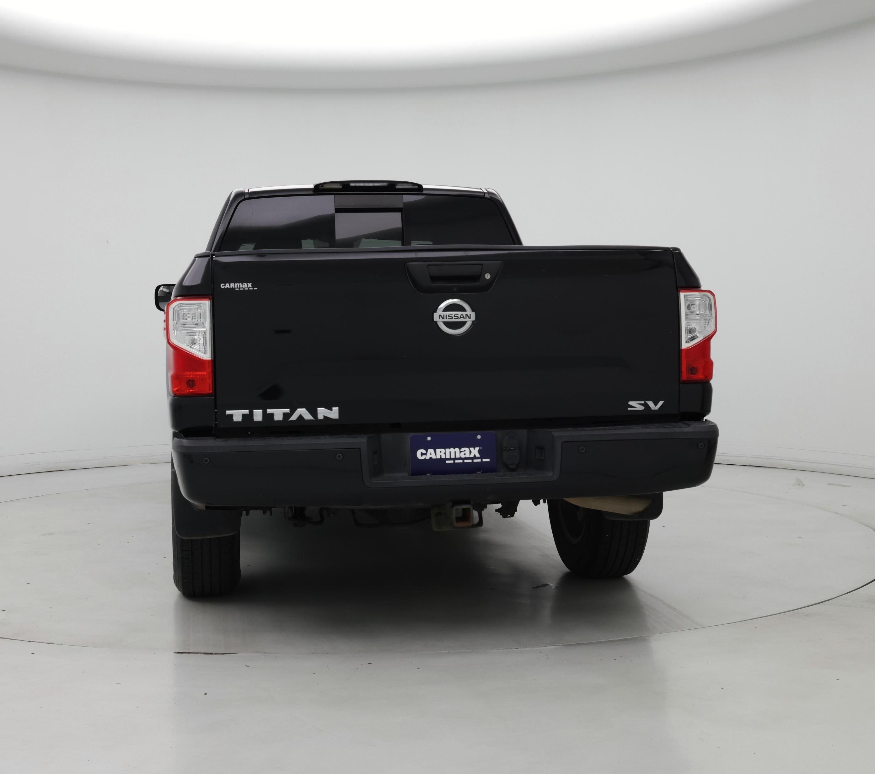 Thumbnail: 2018 Nissan Titan - 6
