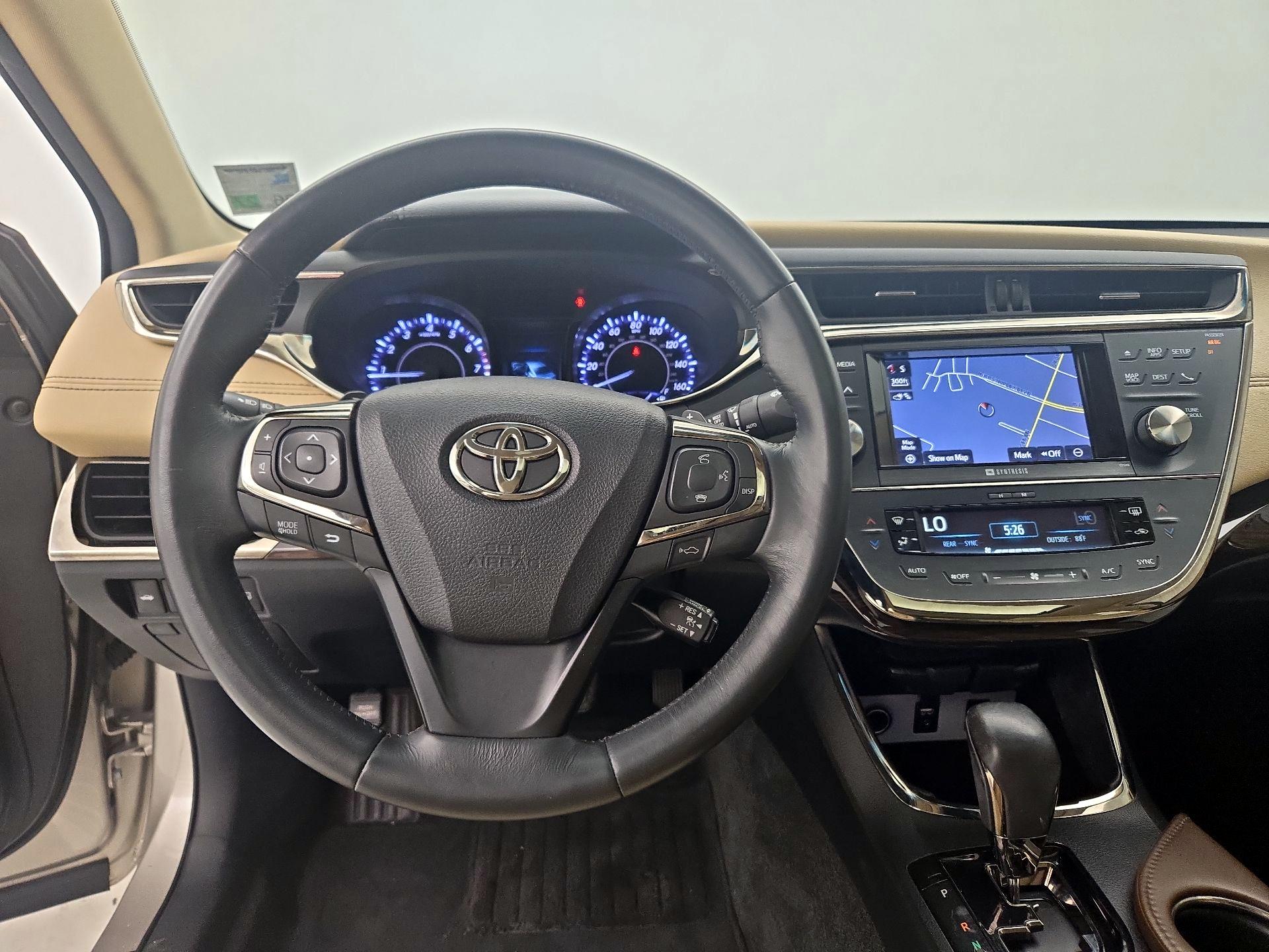 Thumbnail: 2014 Toyota Avalon - 10