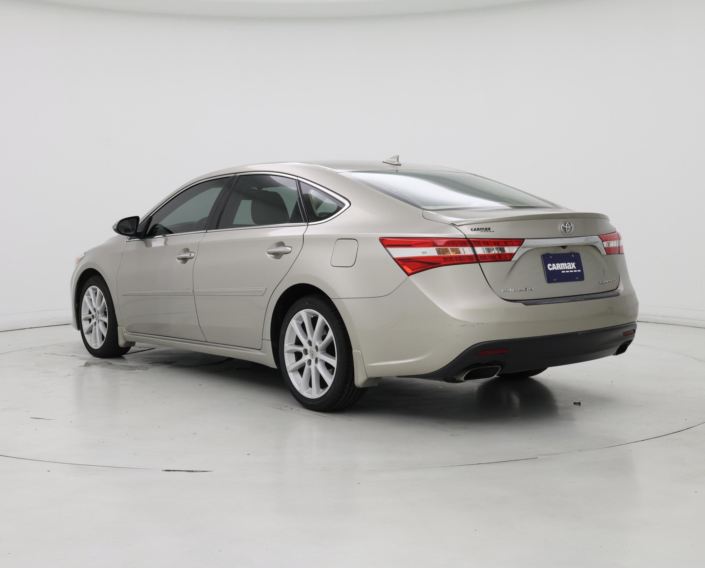 Thumbnail: 2014 Toyota Avalon - 2