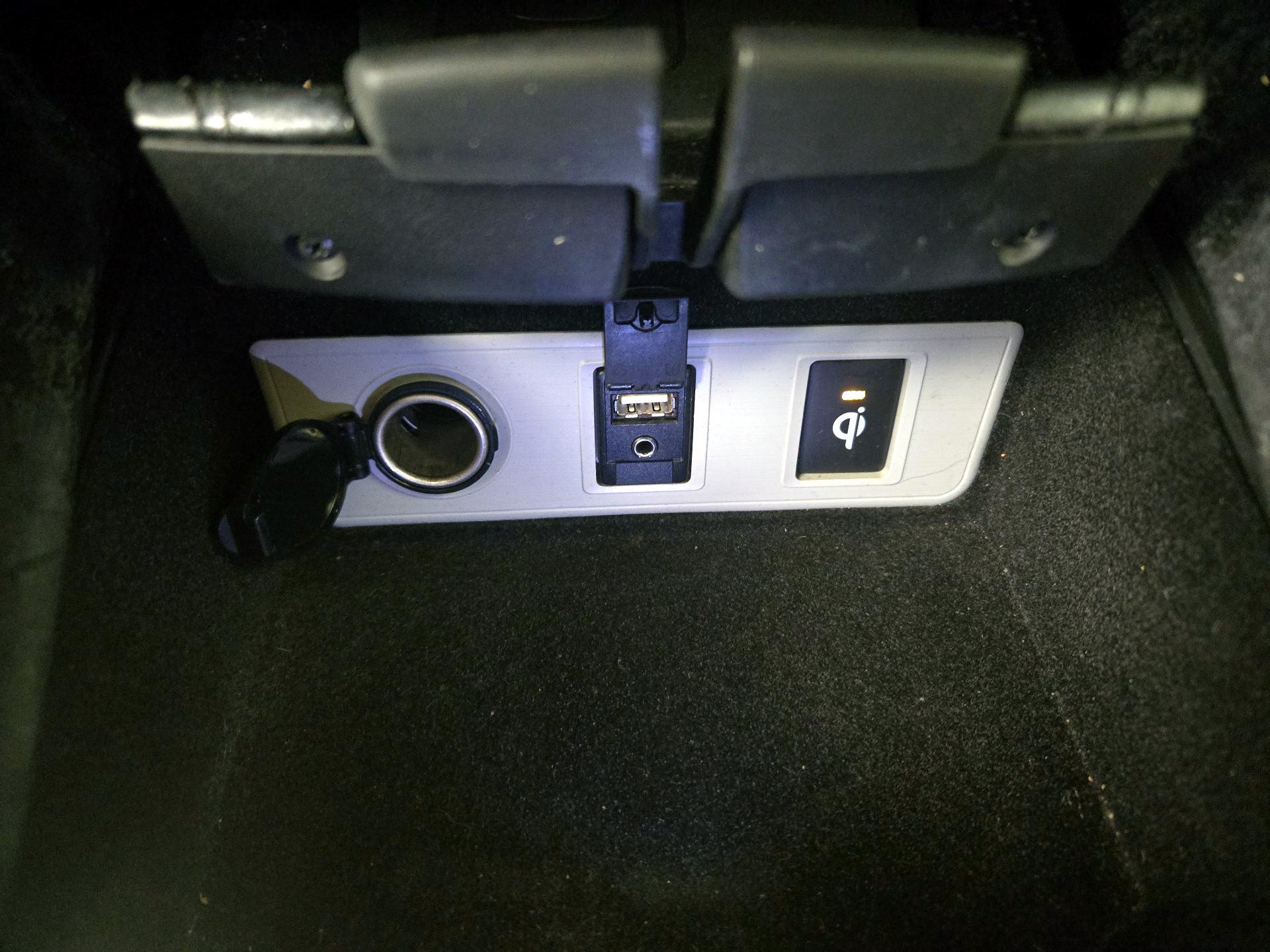 Thumbnail: 2014 Toyota Avalon - 19