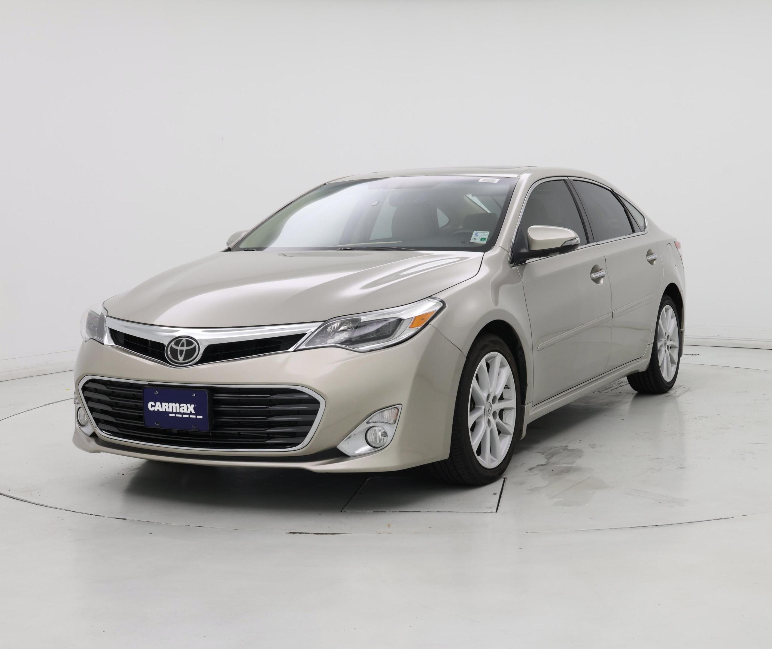 Thumbnail: 2014 Toyota Avalon - 4
