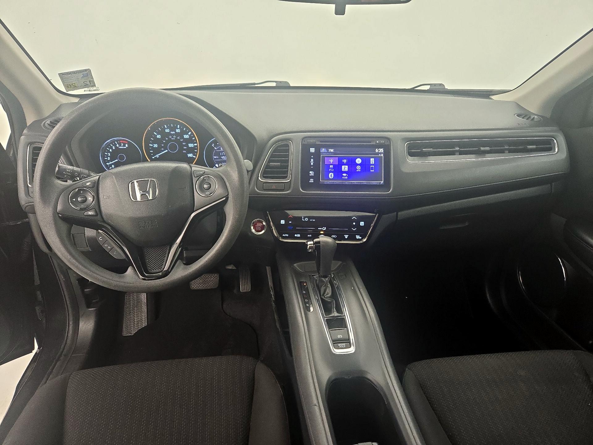 Thumbnail: 2016 Honda HR-V - 9