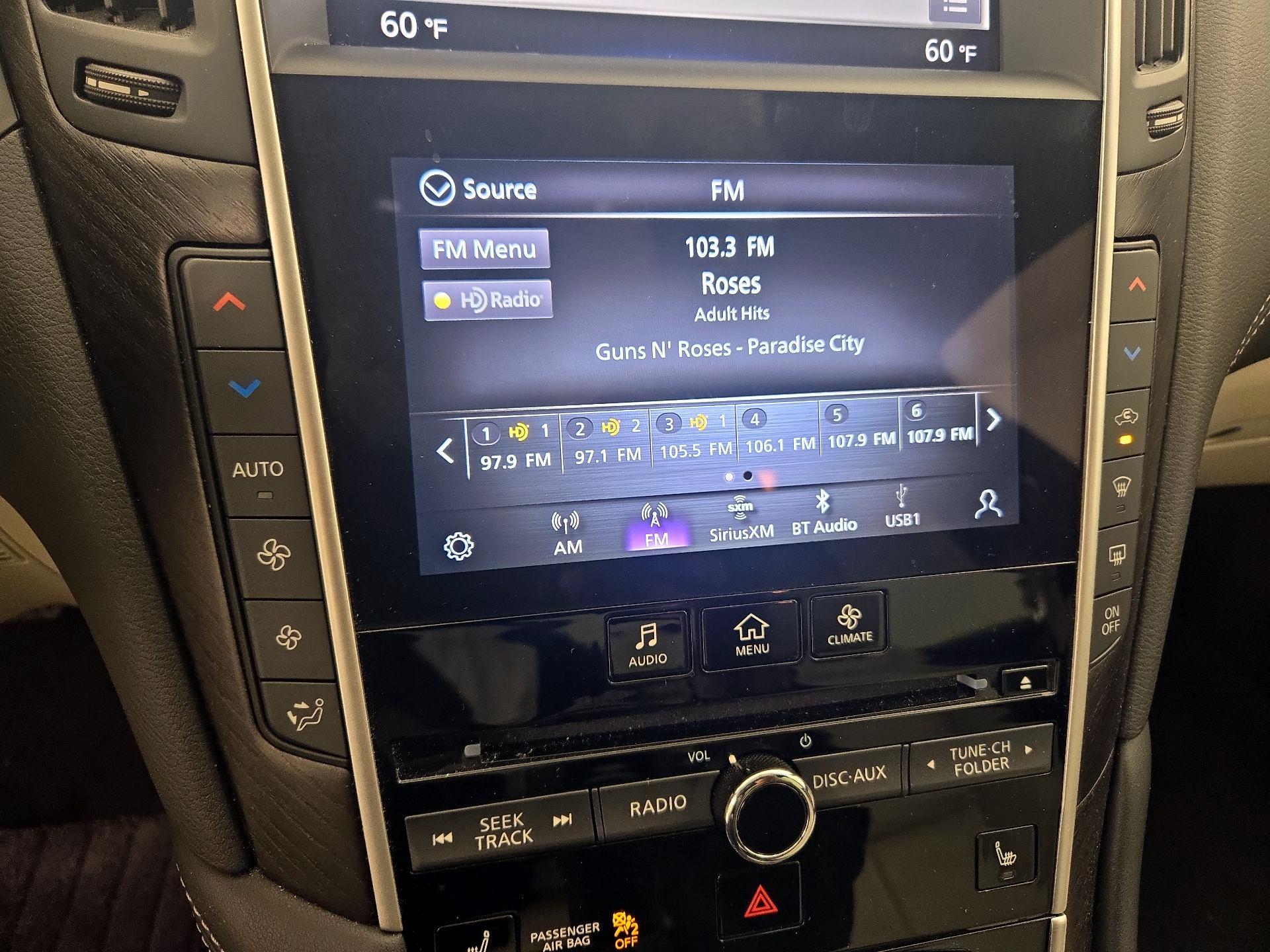 Thumbnail: 2021 INFINITI Q50 - 16