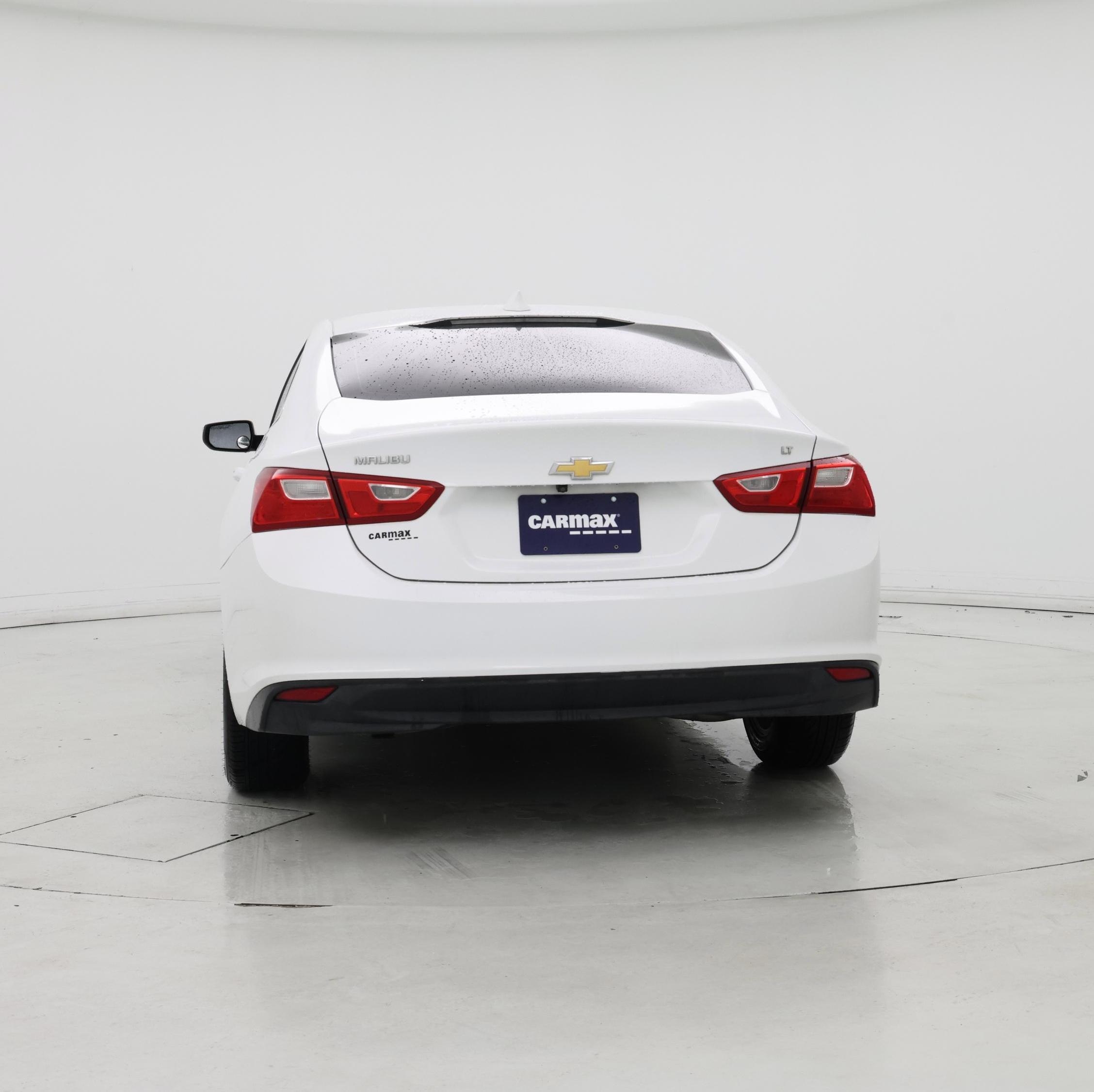 Thumbnail: 2018 Chevrolet Malibu - 6