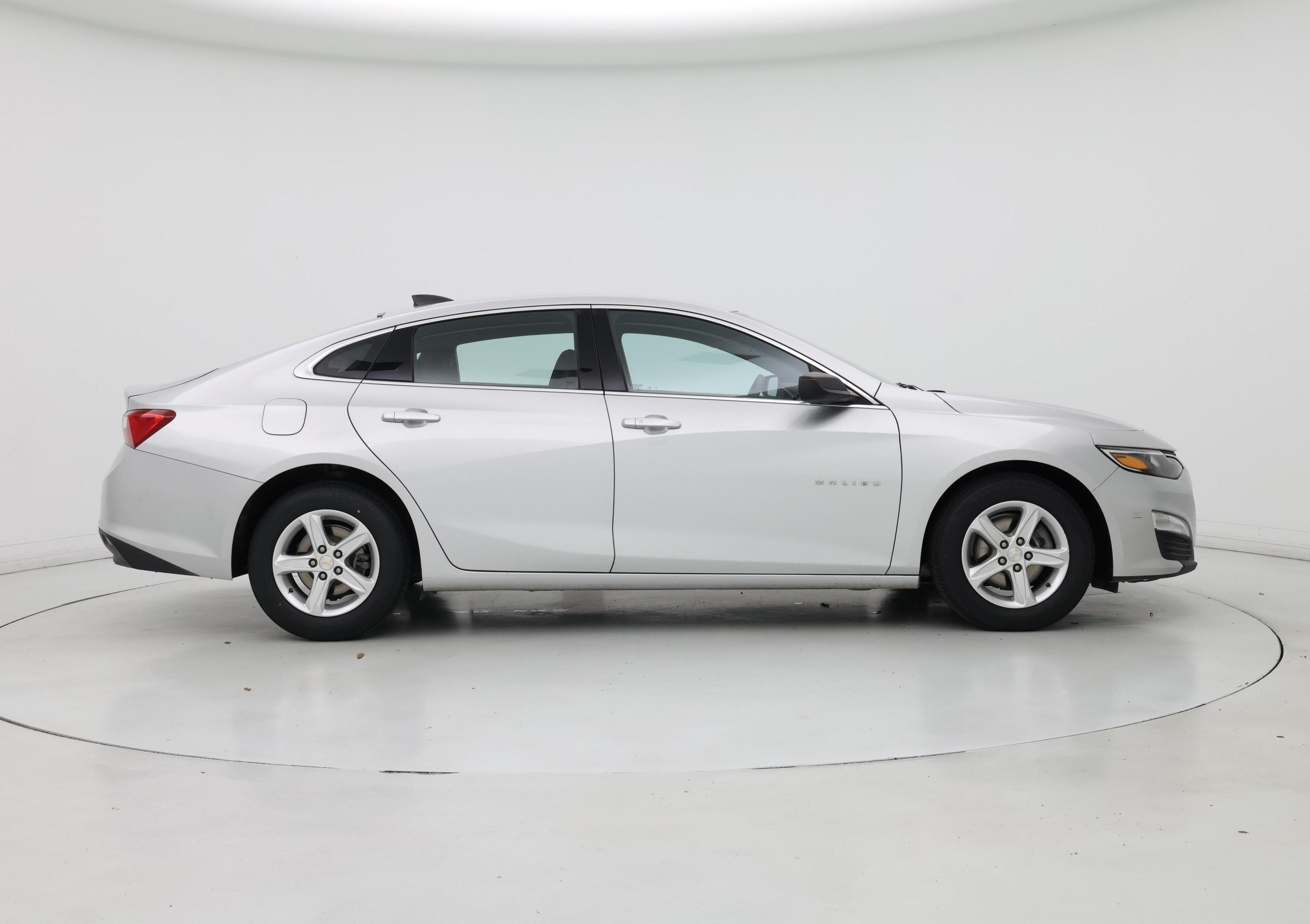 Thumbnail: 2022 Chevrolet Malibu - 7