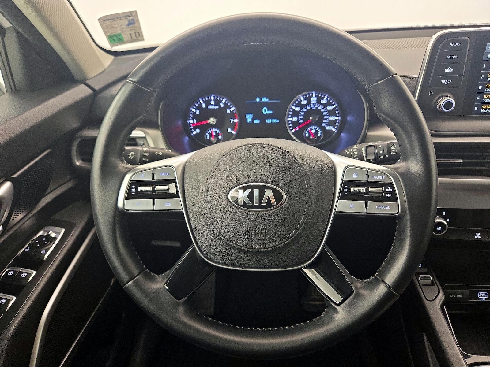 2021 Kia Telluride S - Photo 11