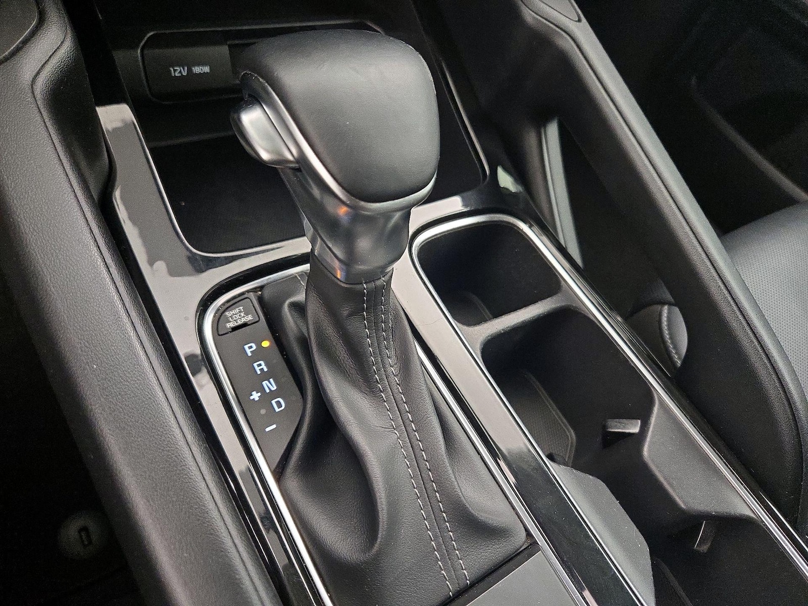 2021 Kia Telluride S - Photo 18
