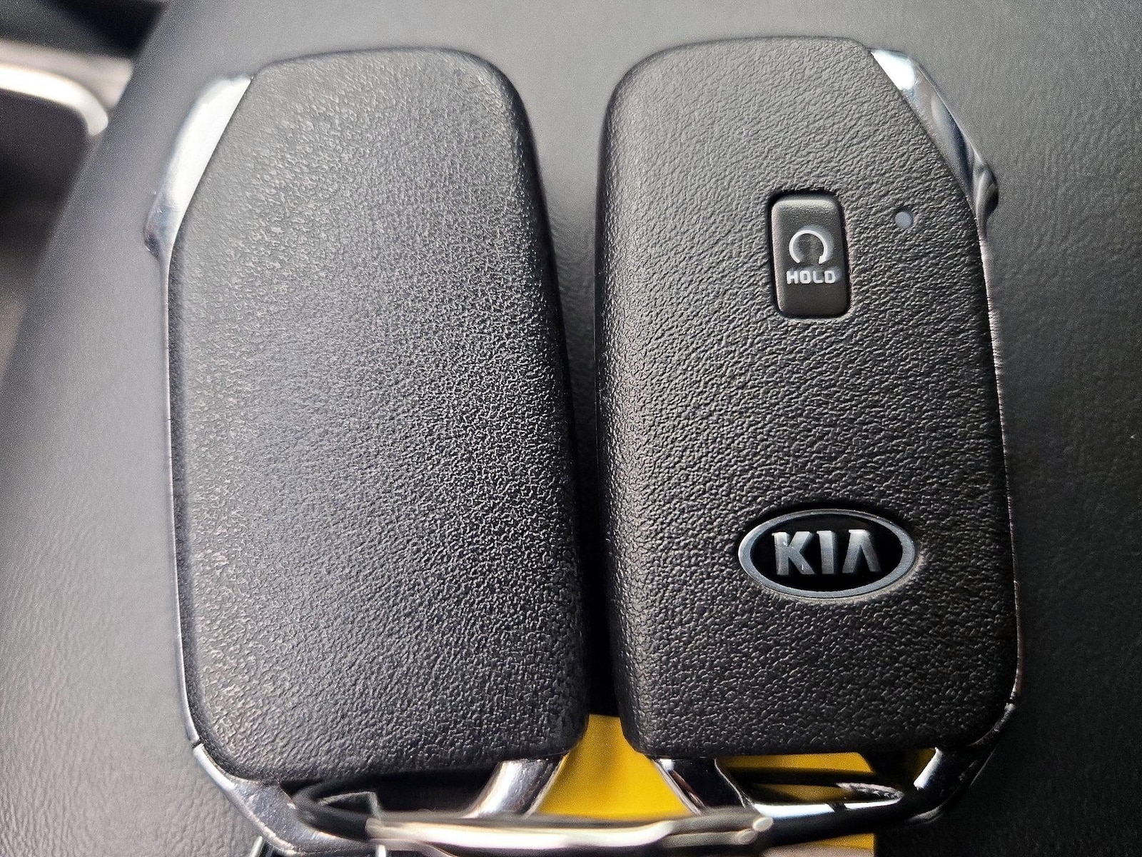 2021 Kia Telluride S - Photo 26
