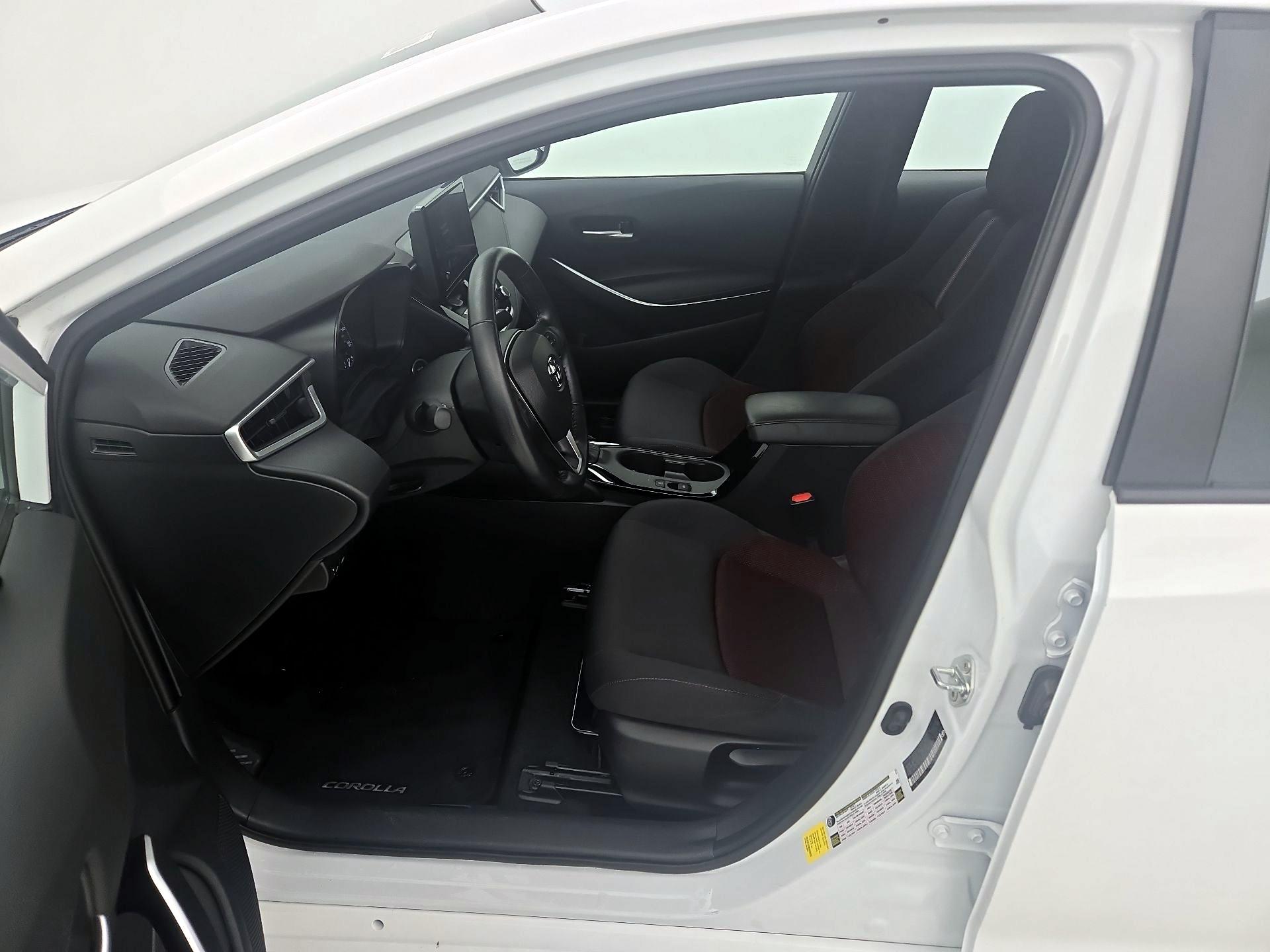 Thumbnail: 2024 Toyota Corolla - 11