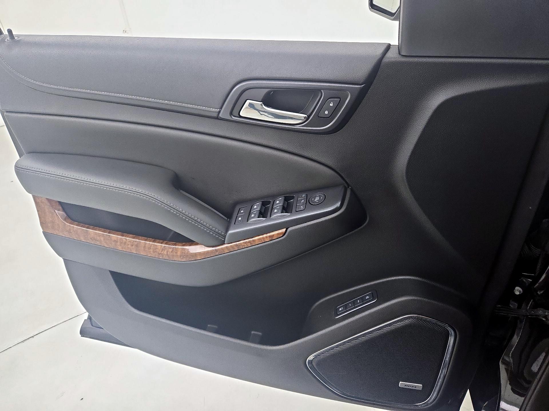 Thumbnail: 2018 Chevrolet Tahoe - 12