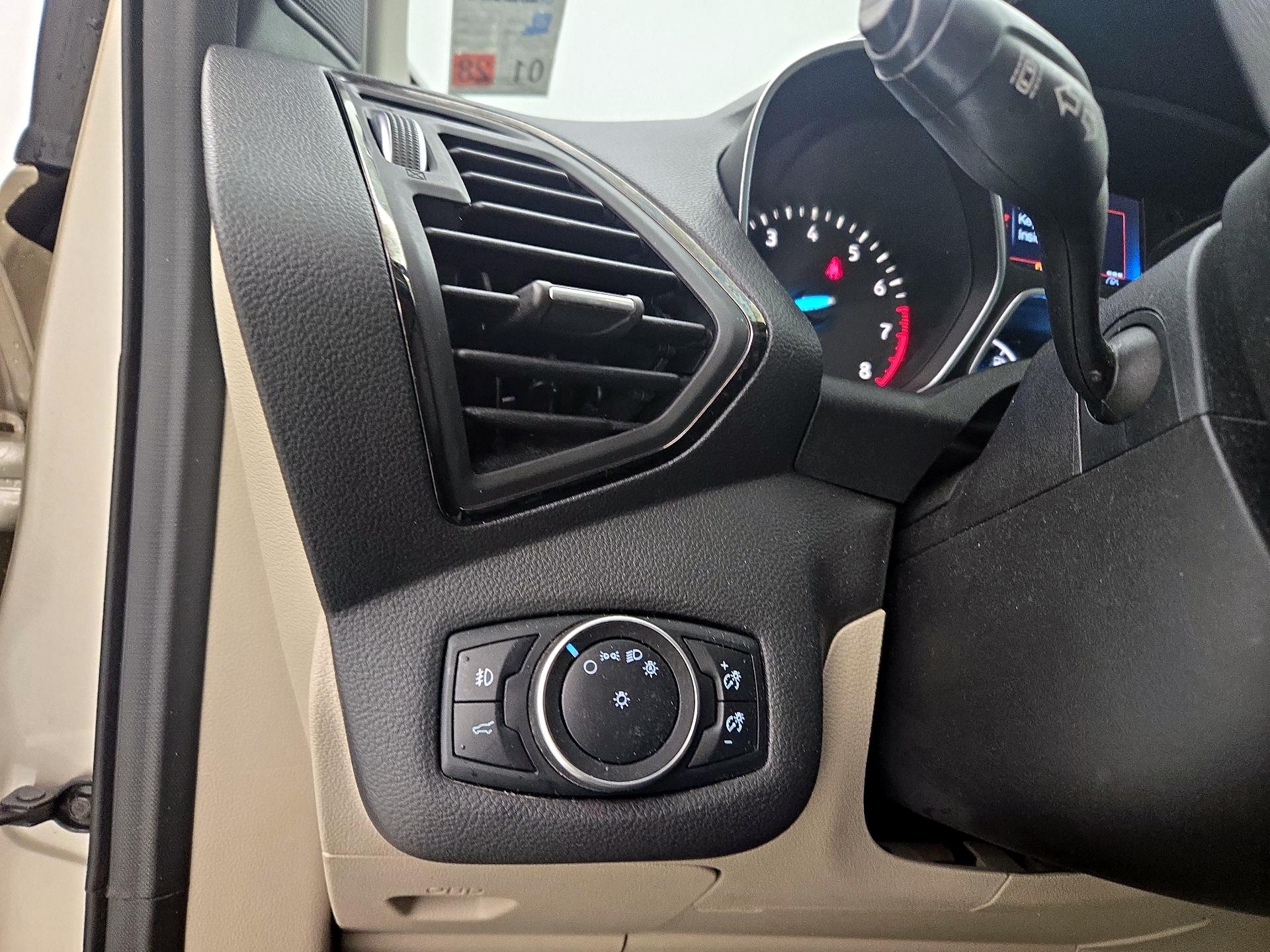 Thumbnail: 2017 Ford Escape - 13