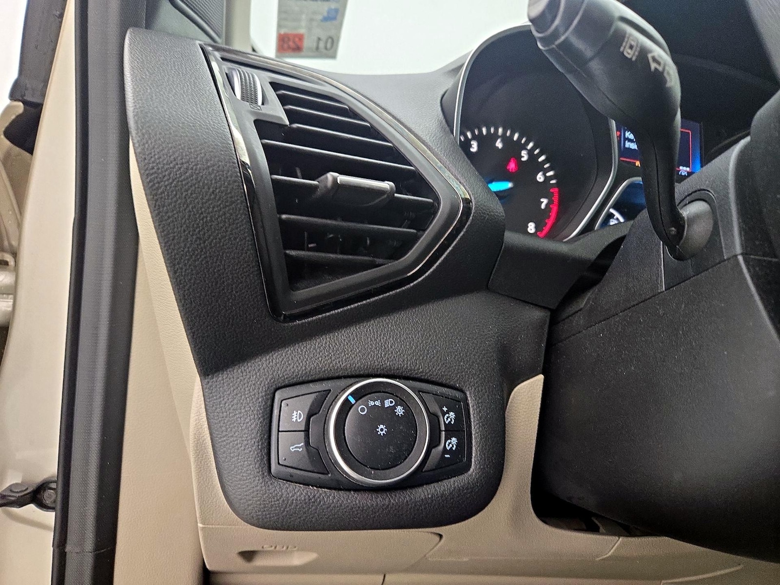 2017 Ford Escape Titanium - Photo 14