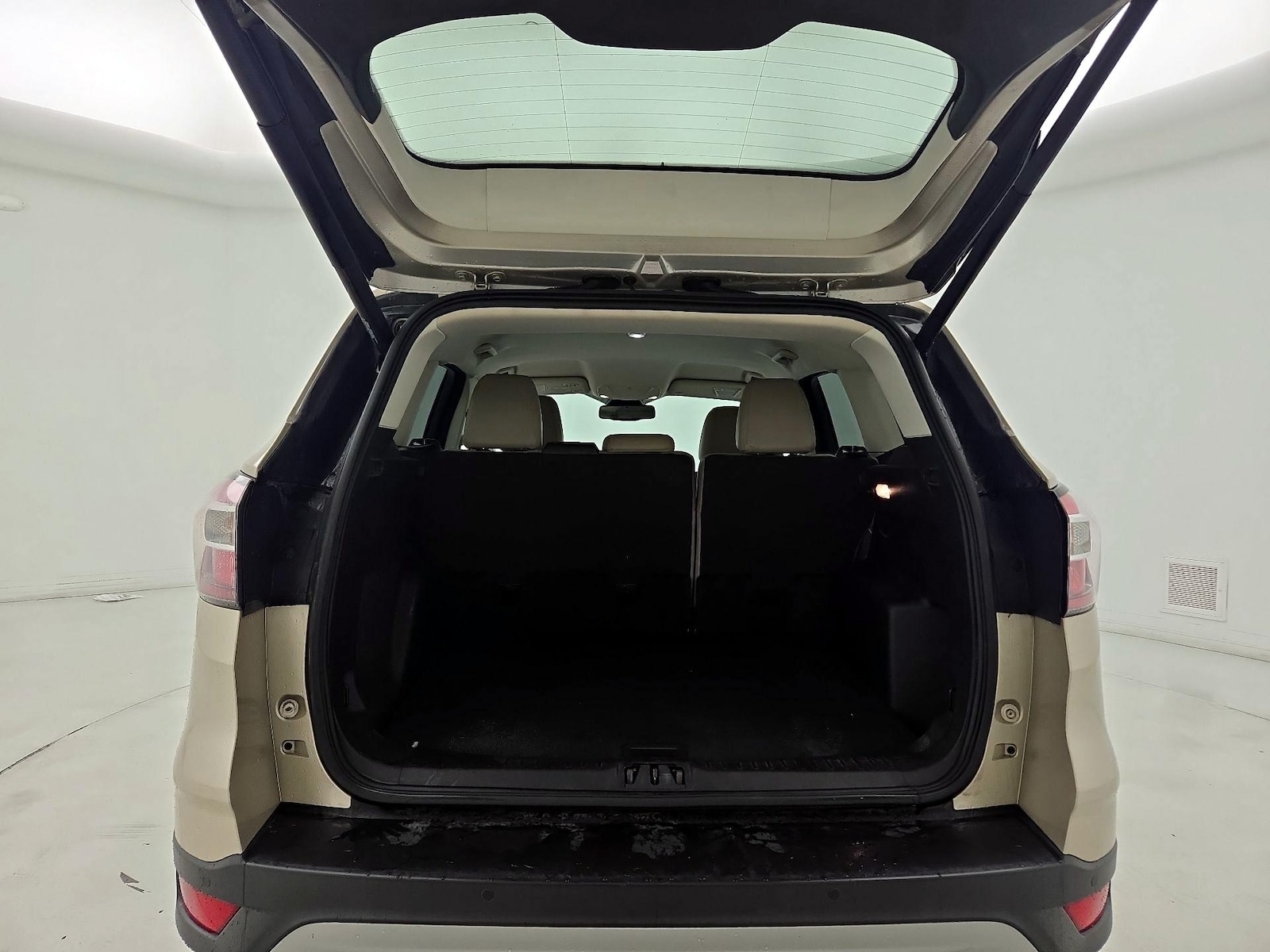 2017 Ford Escape Titanium - Photo 22