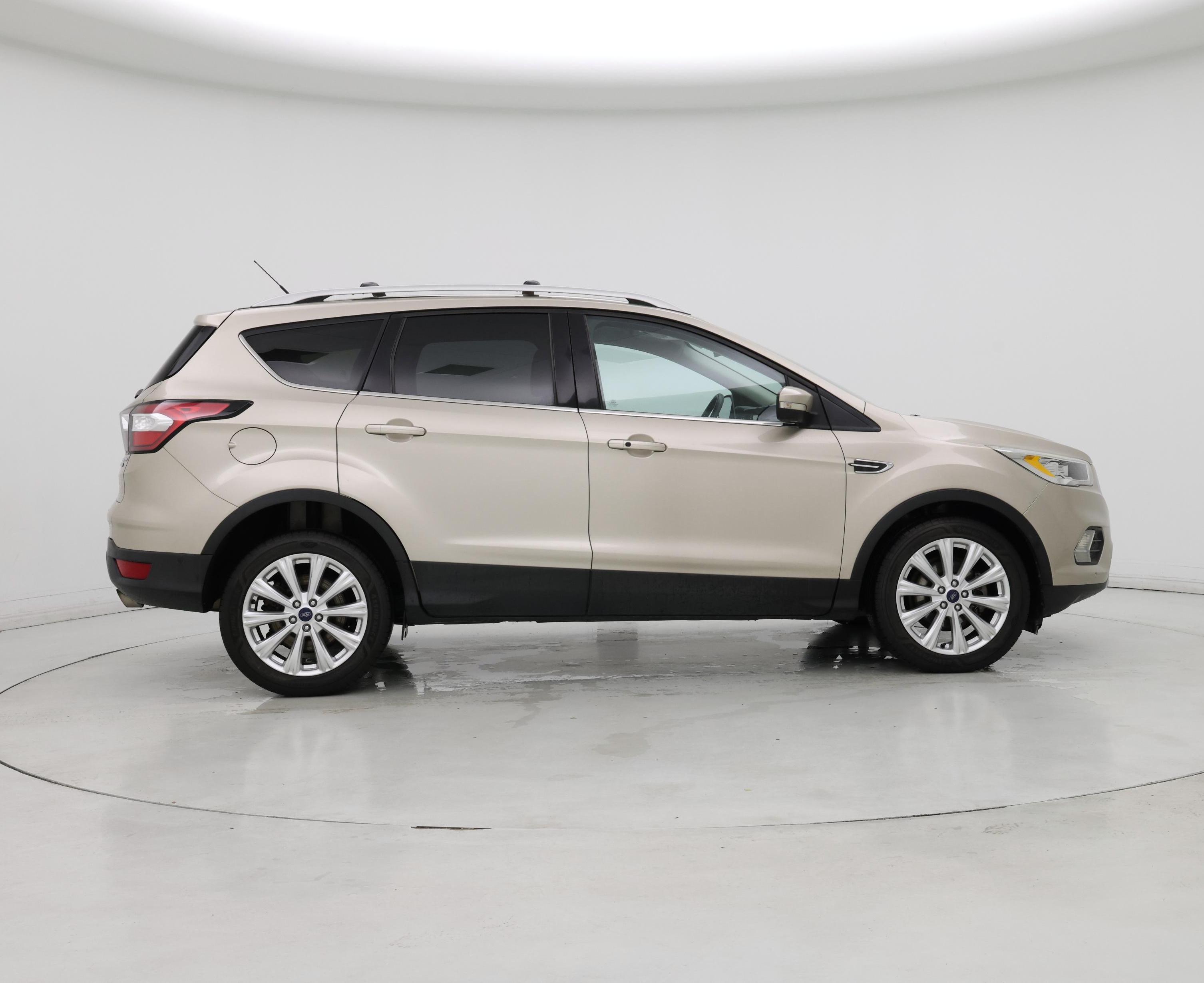Thumbnail: 2017 Ford Escape - 7