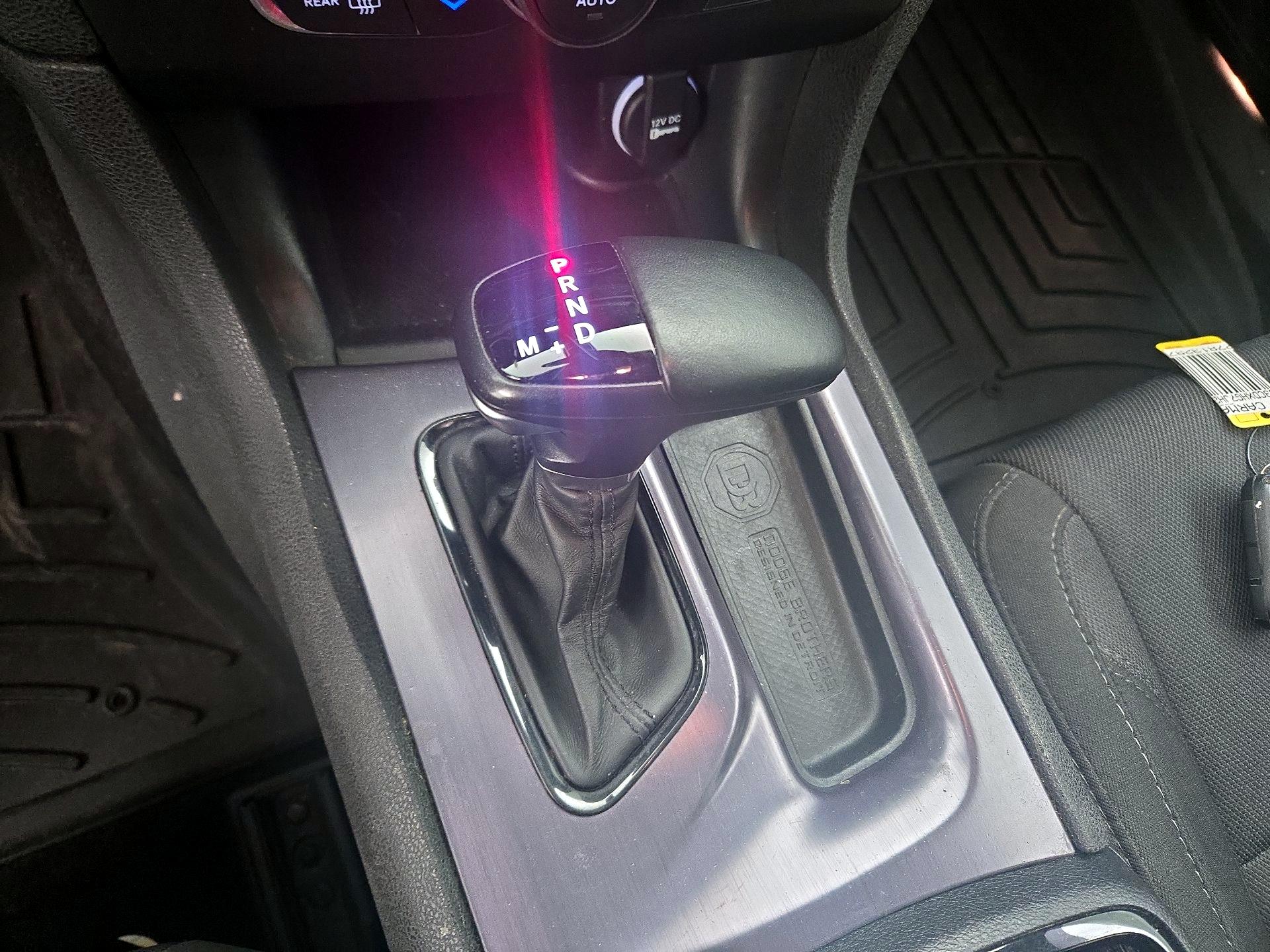 Thumbnail: 2018 Dodge Charger - 17
