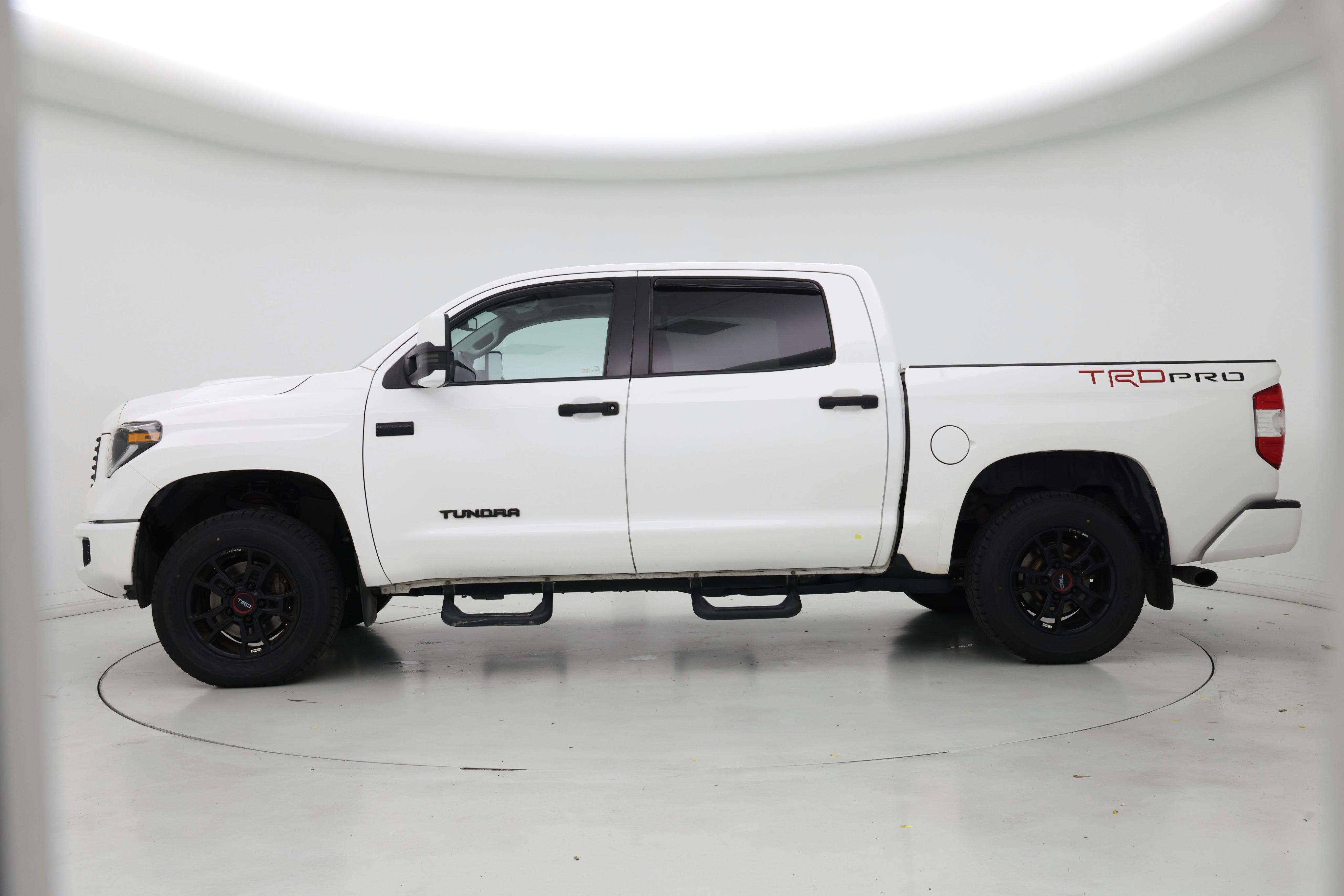 Thumbnail: 2019 Toyota Tundra - 3