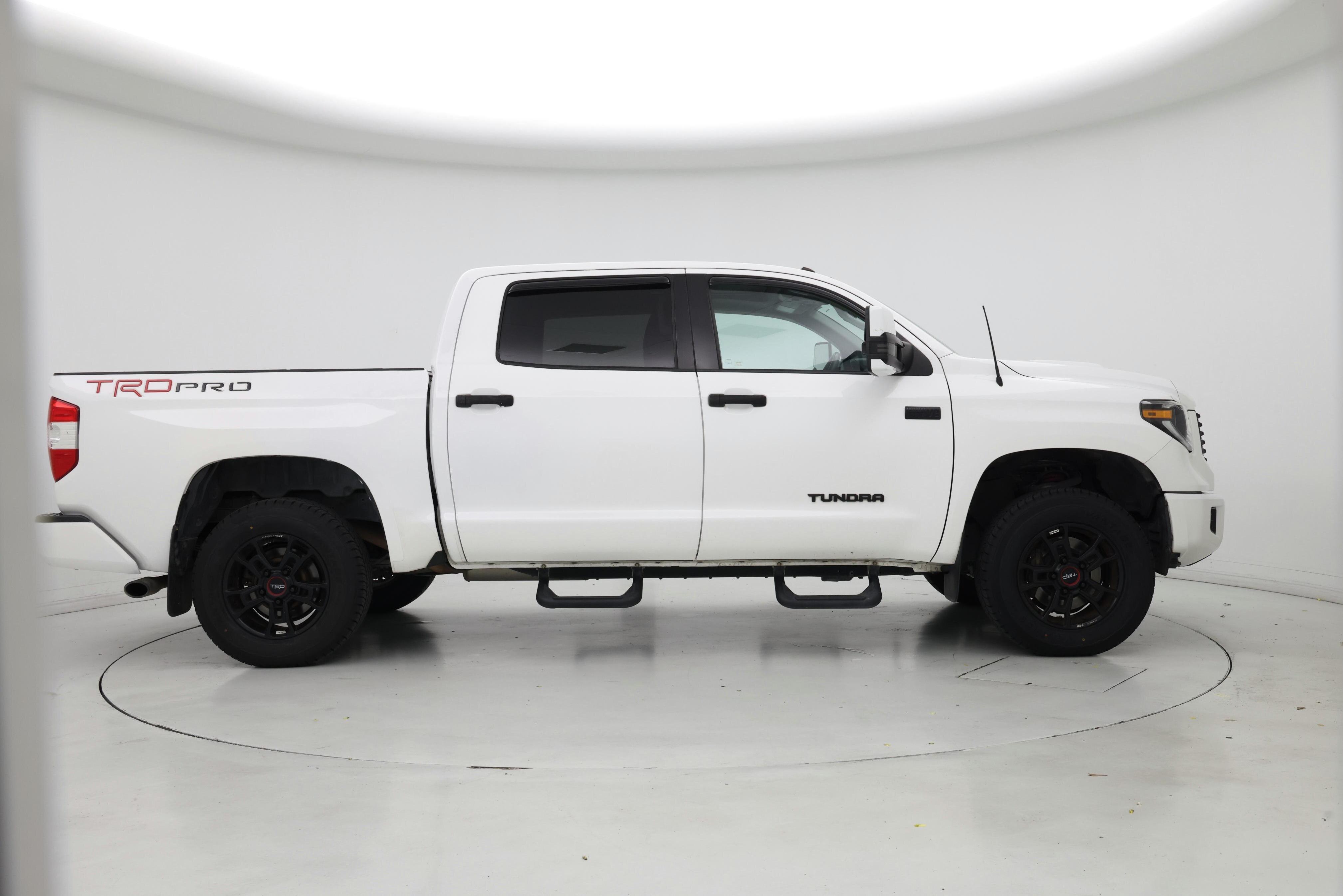 Thumbnail: 2019 Toyota Tundra - 7