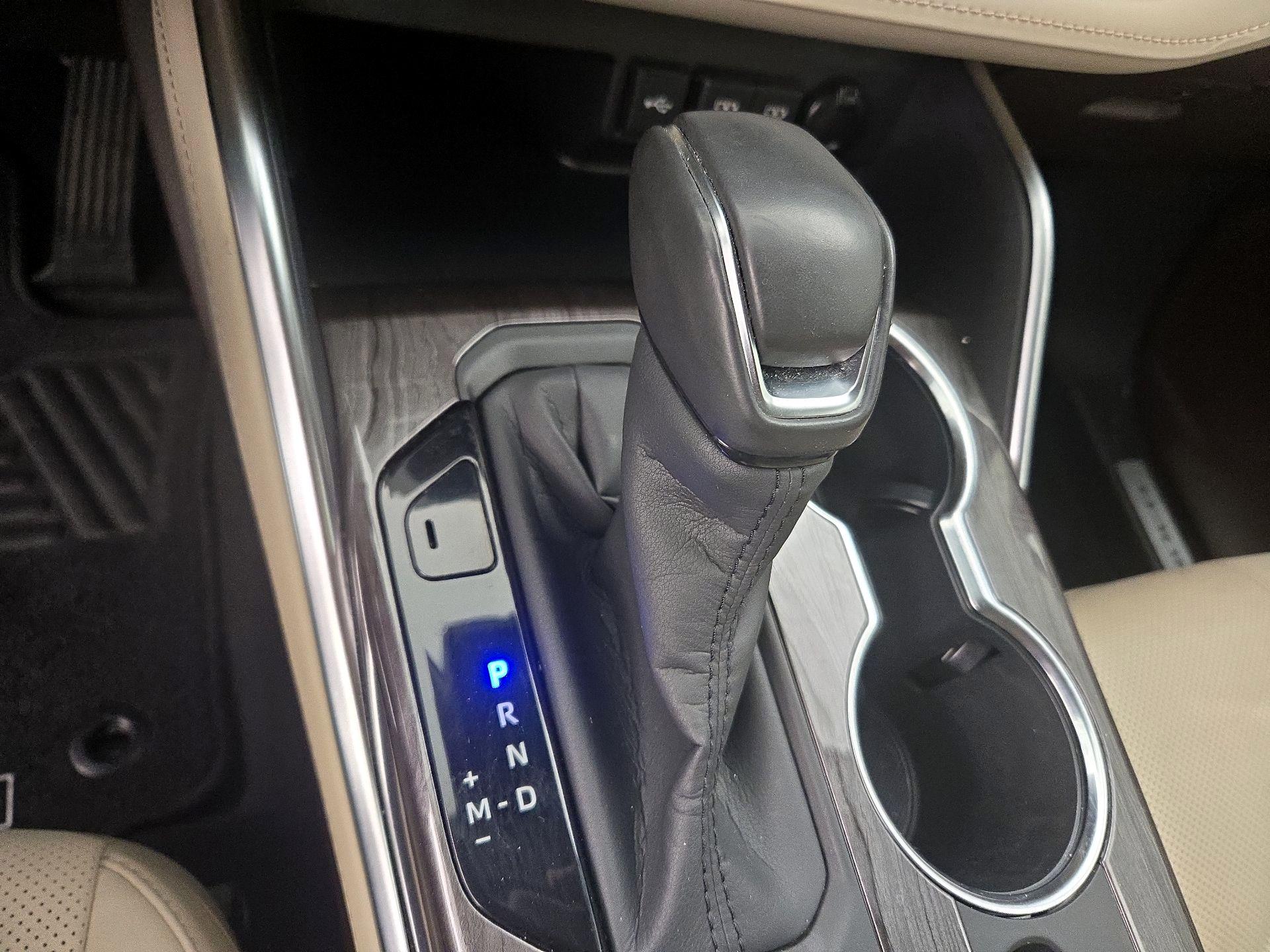 Thumbnail: 2020 Toyota Highlander - 17