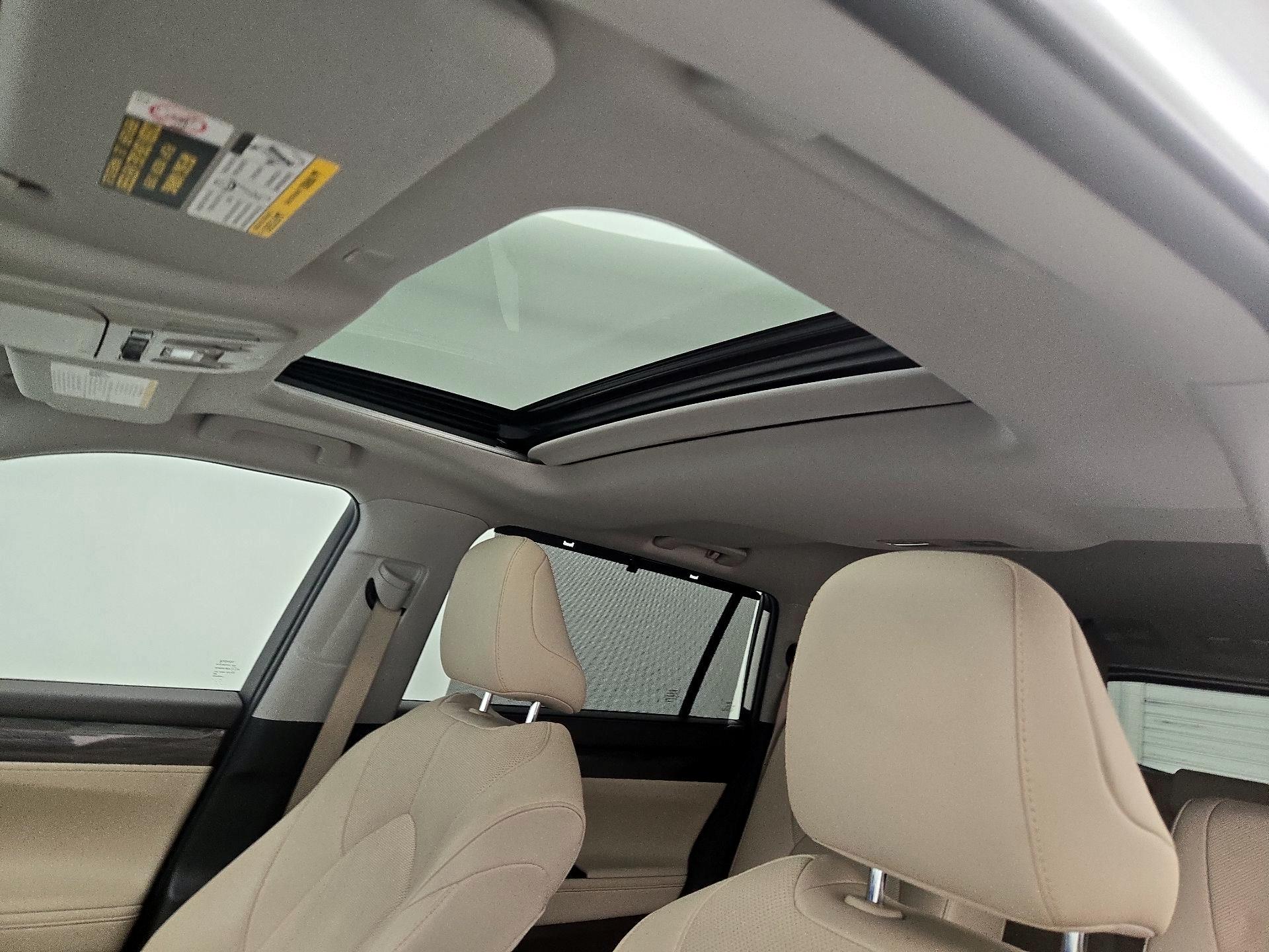 Thumbnail: 2020 Toyota Highlander - 19