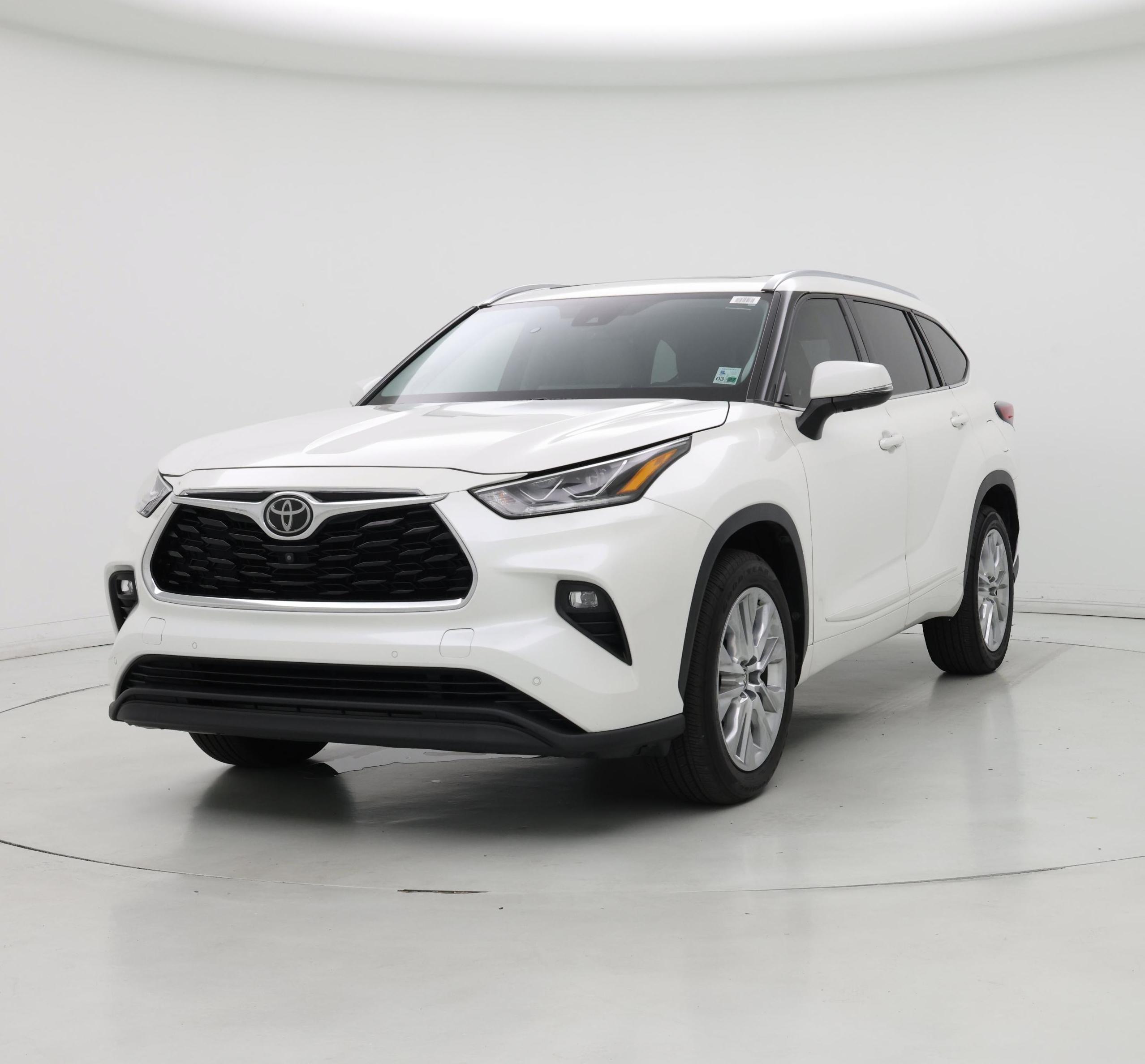 Thumbnail: 2020 Toyota Highlander - 4