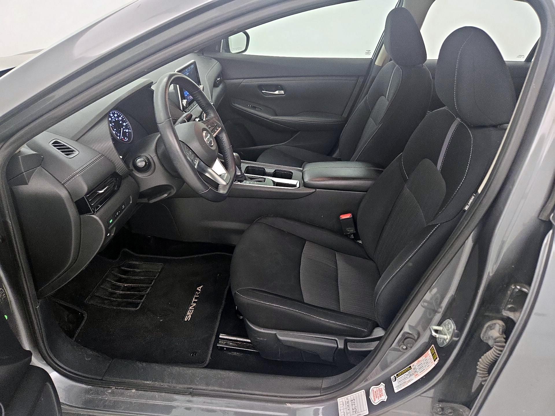 Thumbnail: 2021 Nissan Sentra - 11