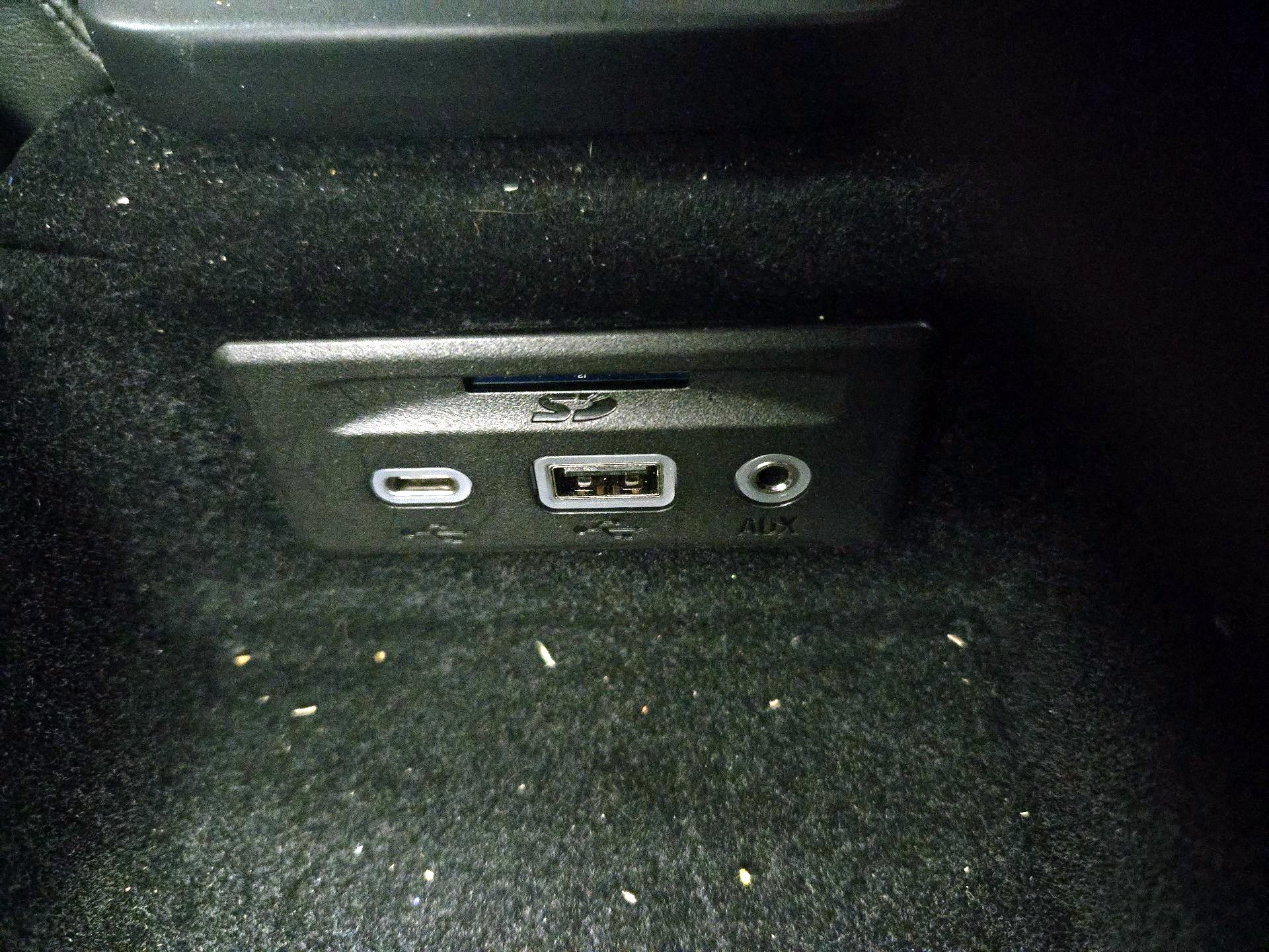 Thumbnail: 2023 Chevrolet Corvette - 18