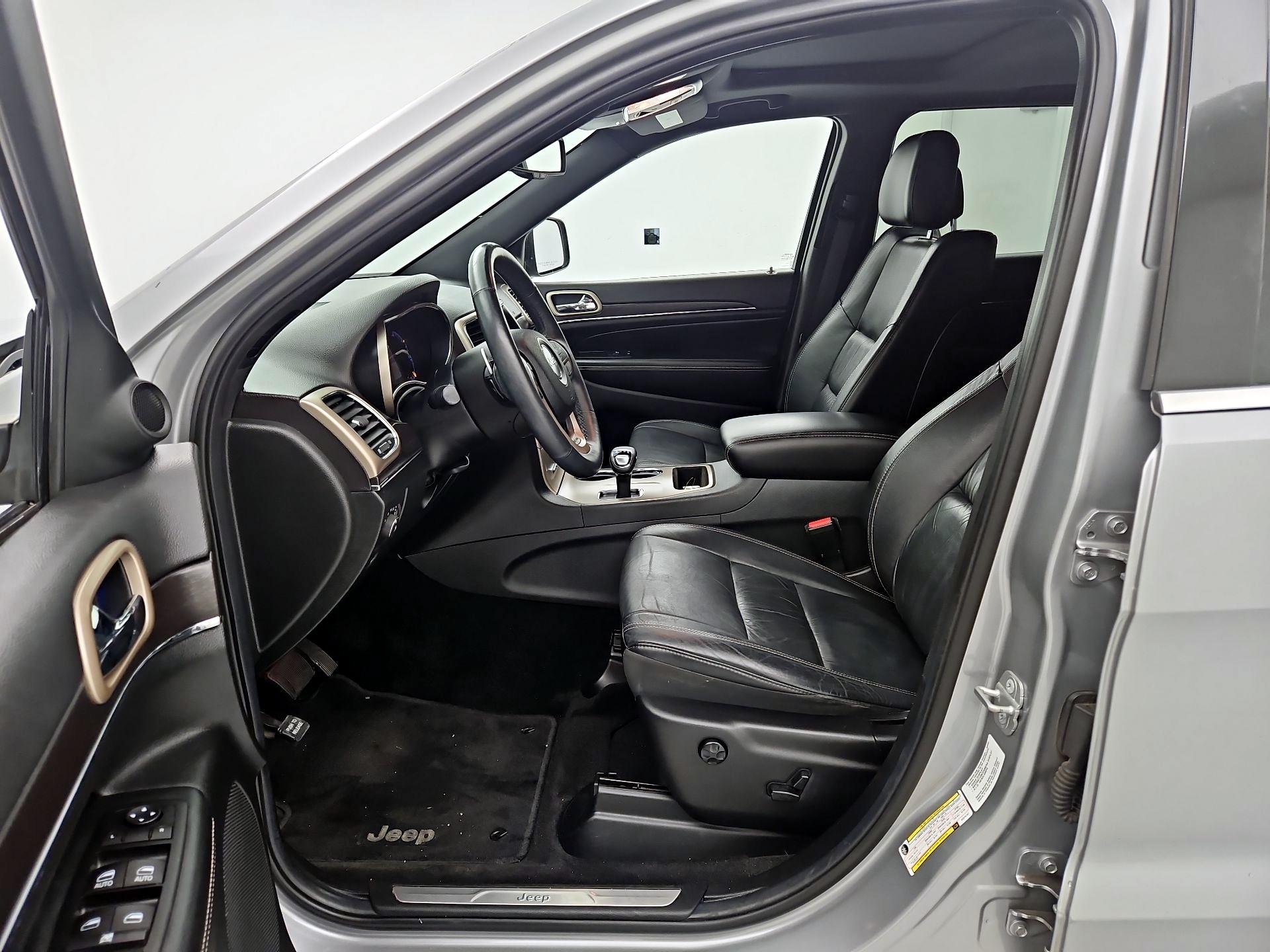 Thumbnail: 2014 Jeep Grand Cherokee - 11