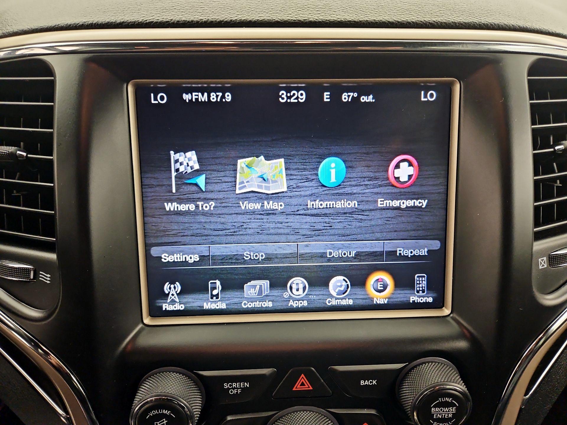 Thumbnail: 2014 Jeep Grand Cherokee - 16