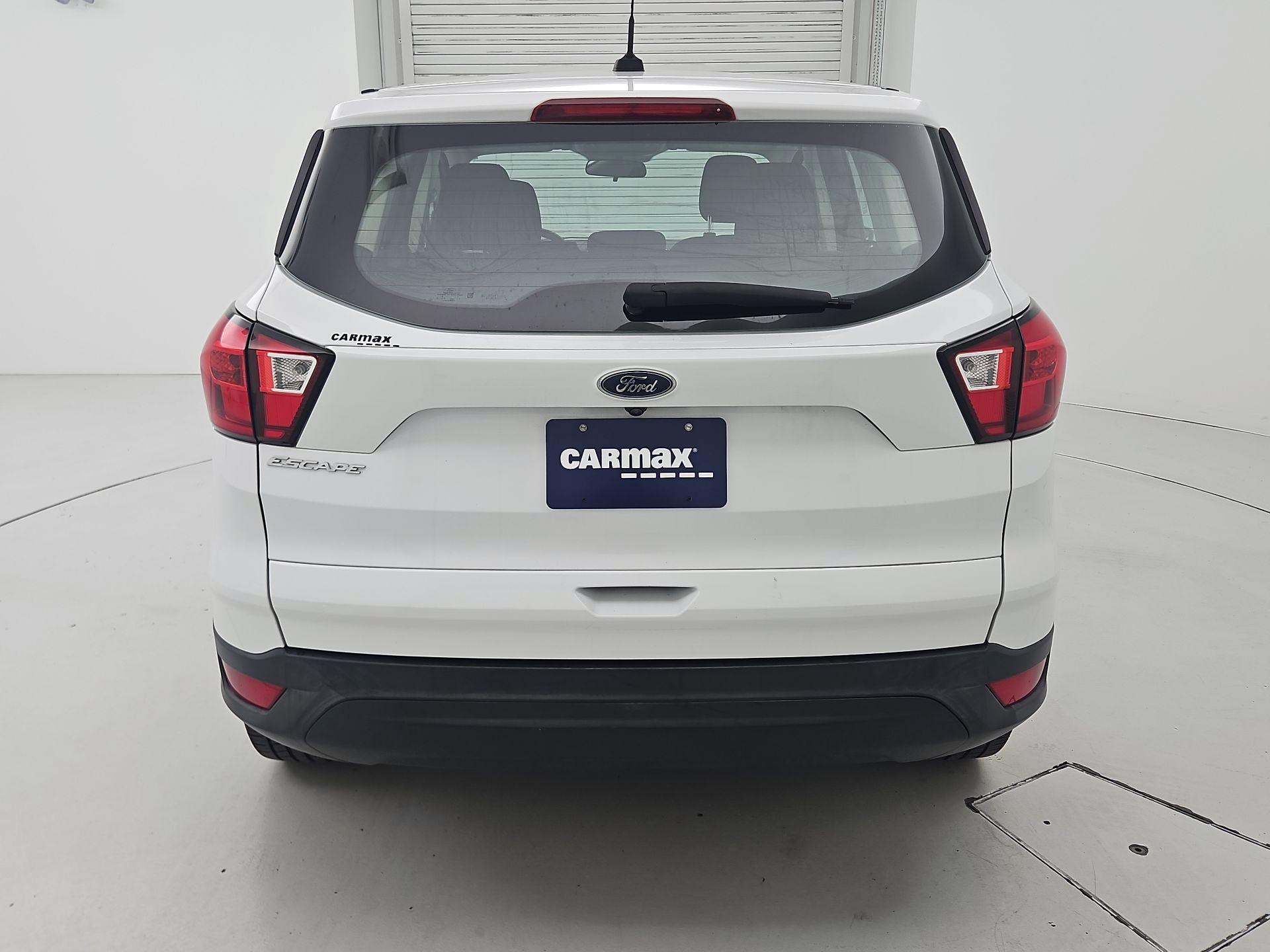 Thumbnail: 2019 Ford Escape - 6