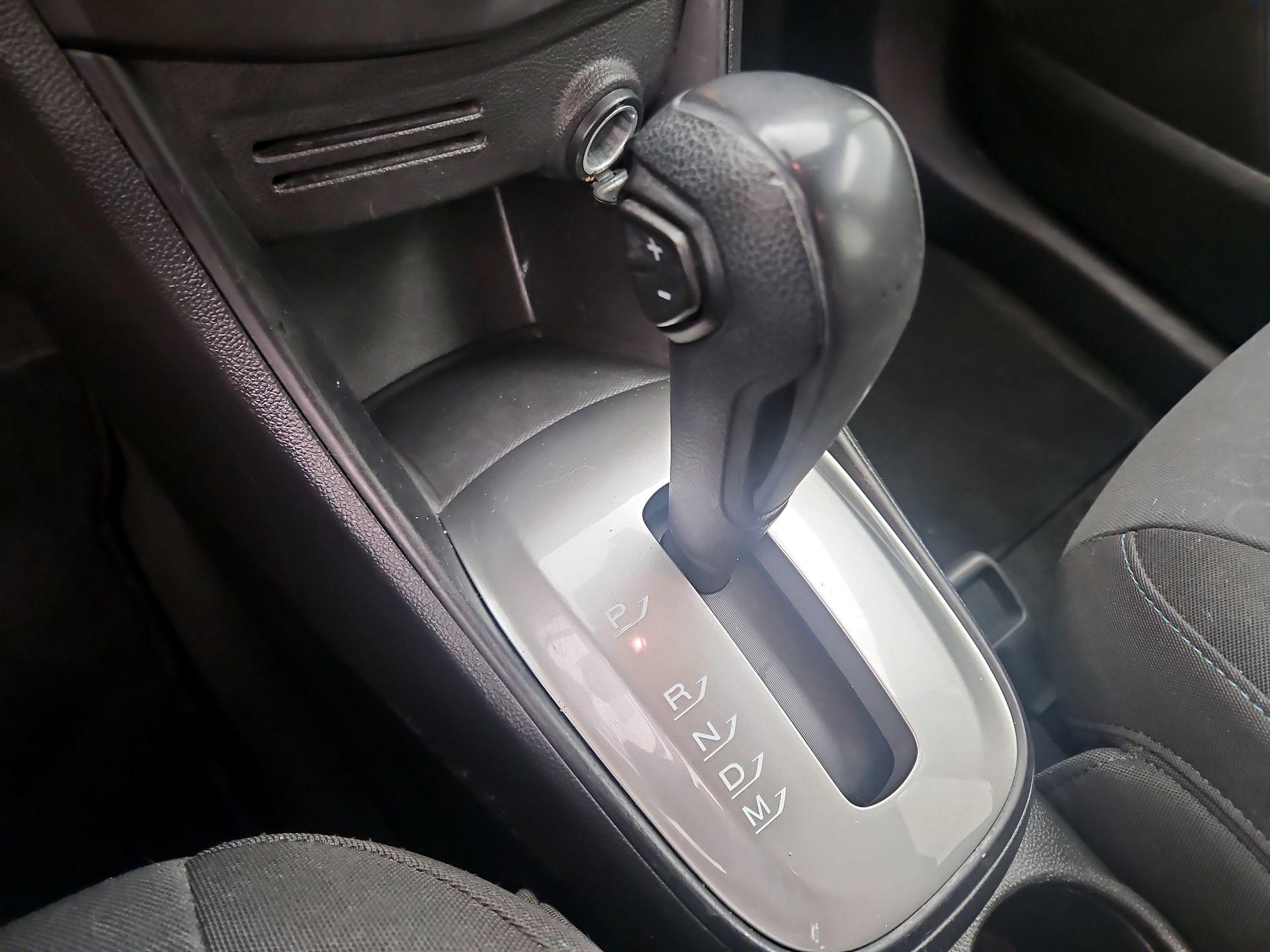 Thumbnail: 2015 Chevrolet Trax - 17