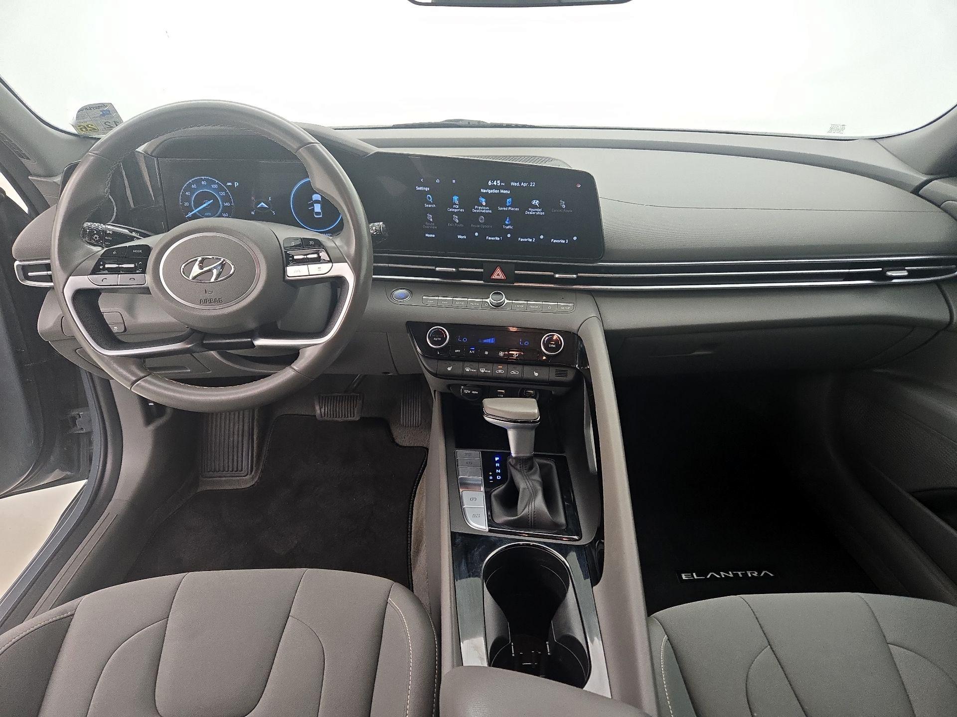 Thumbnail: 2023 Hyundai Elantra - 9